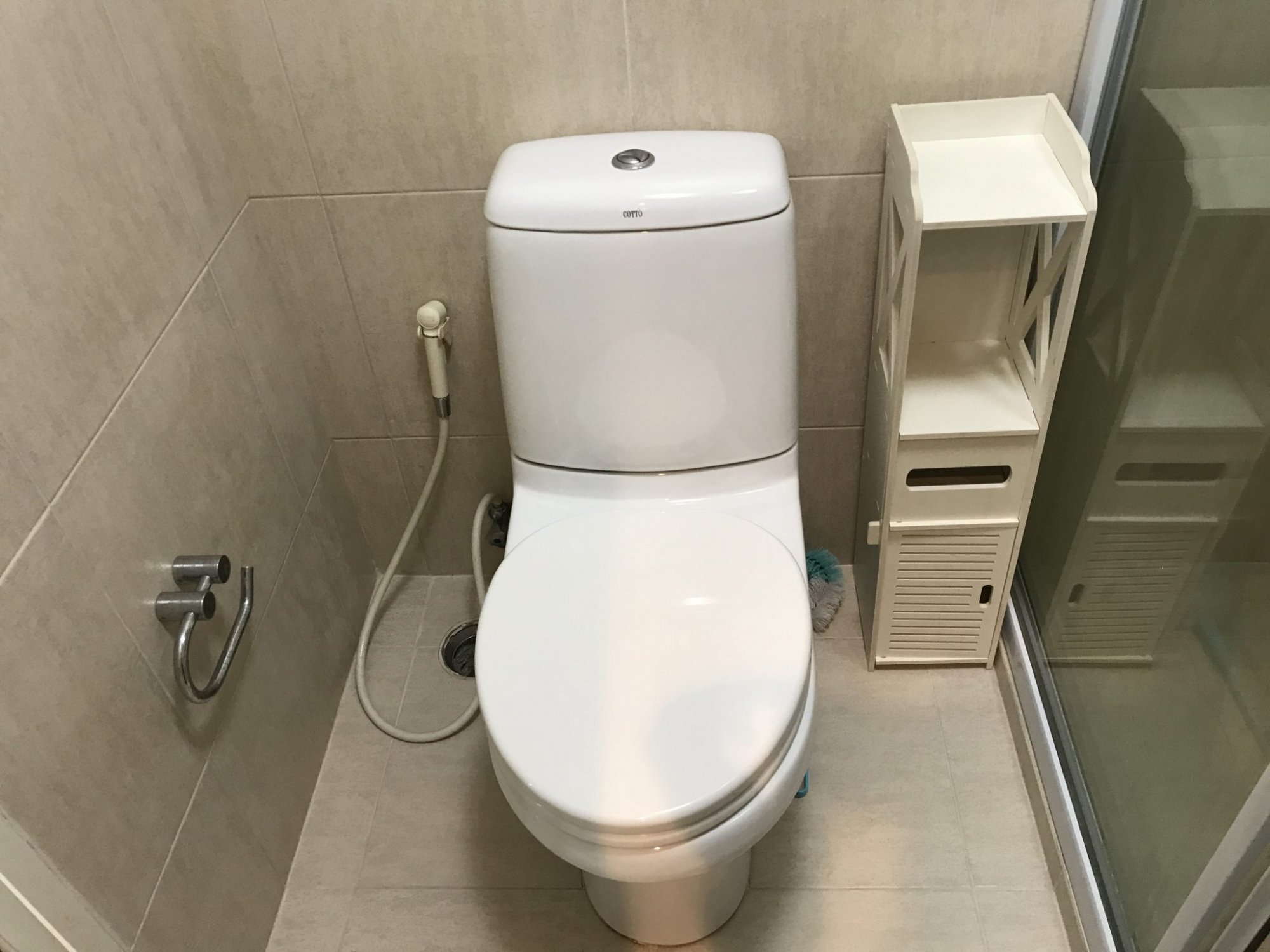 ** Hot Deal! ** For rent at The Clover Thonglor 1 Bedroom 1 Bathroom 19,000THB/month Fully furnished PROP000523