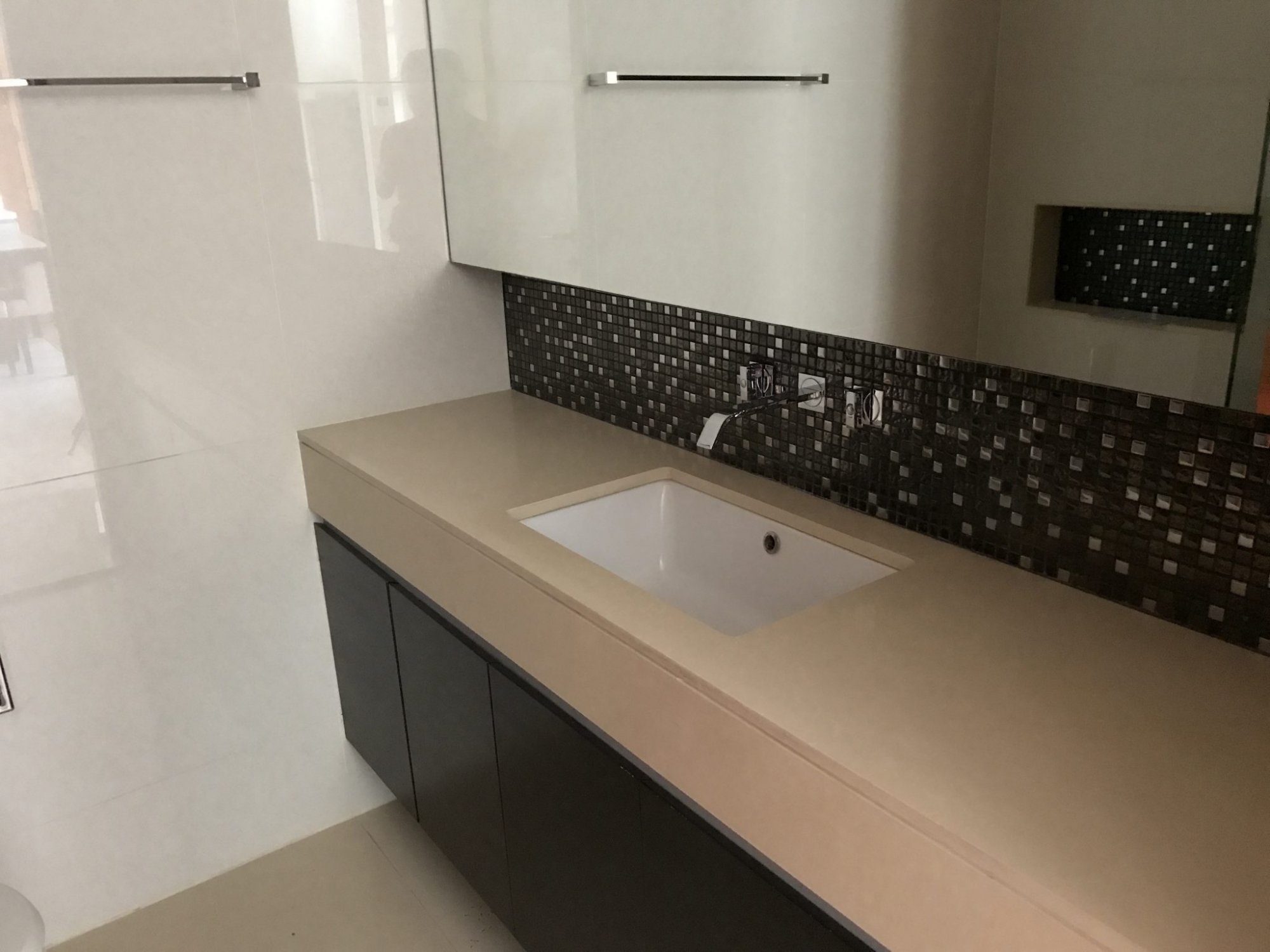 ปล่อยเช่า! The Address Sukhumvit 28 ในราคาเพียง 60,000บาท/เดือน 2 ห้องนอนขนาดใหญ่  67 ตรม. ใกล้ BTS พร้อมพงษ์ เฟอร์นิเจอร์ครบพร้อมเข้าอยู่