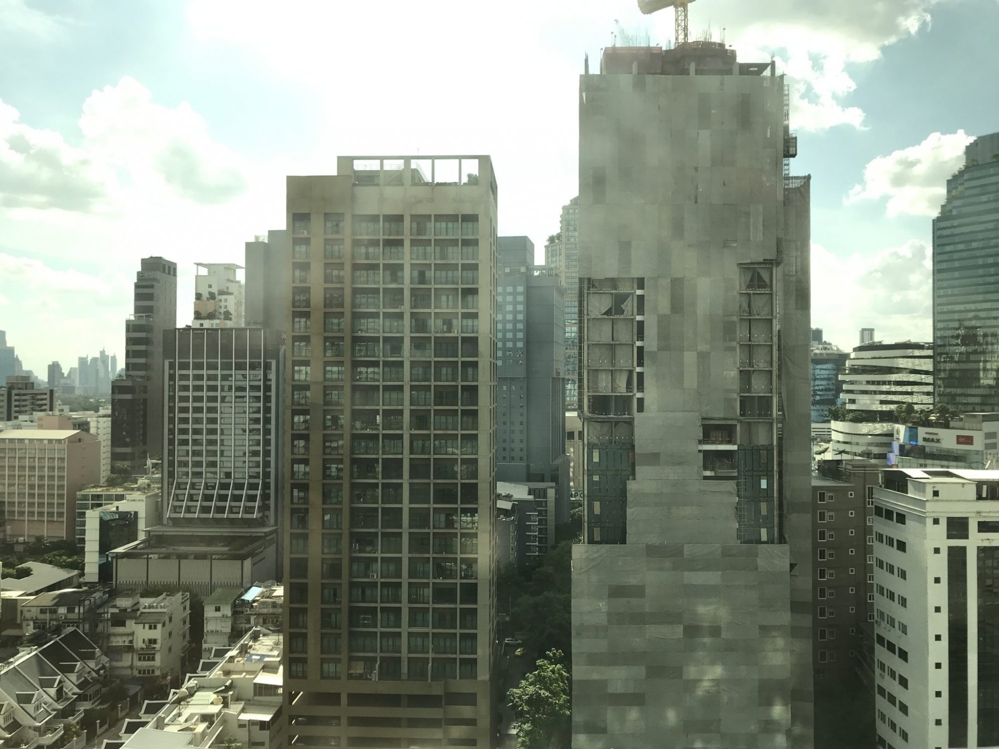 ปล่อยเช่า! The Address Sukhumvit 28 ในราคาเพียง 60,000บาท/เดือน 2 ห้องนอนขนาดใหญ่ 67 ตรม. ใกล้ BTS พร้อมพงษ์ เฟอร์นิเจอร์ครบพร้อมเข้าอยู่