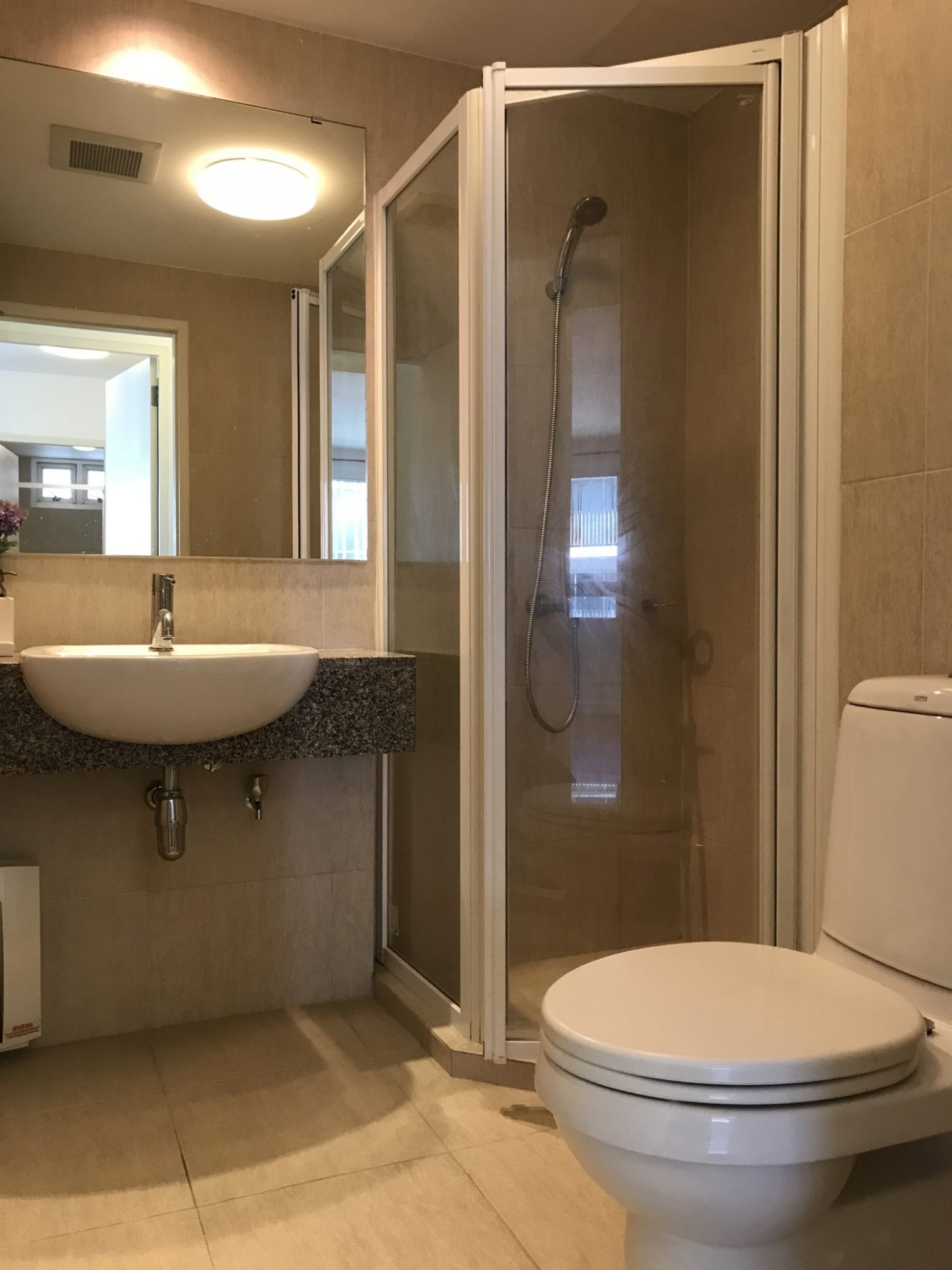 ** sale/rent! ** For sale 6,900,000THB and For rent 40,000THB/month at The Clover Thonglor 2 Bedroom 2 Bathroom Fully furnished PROP000526
