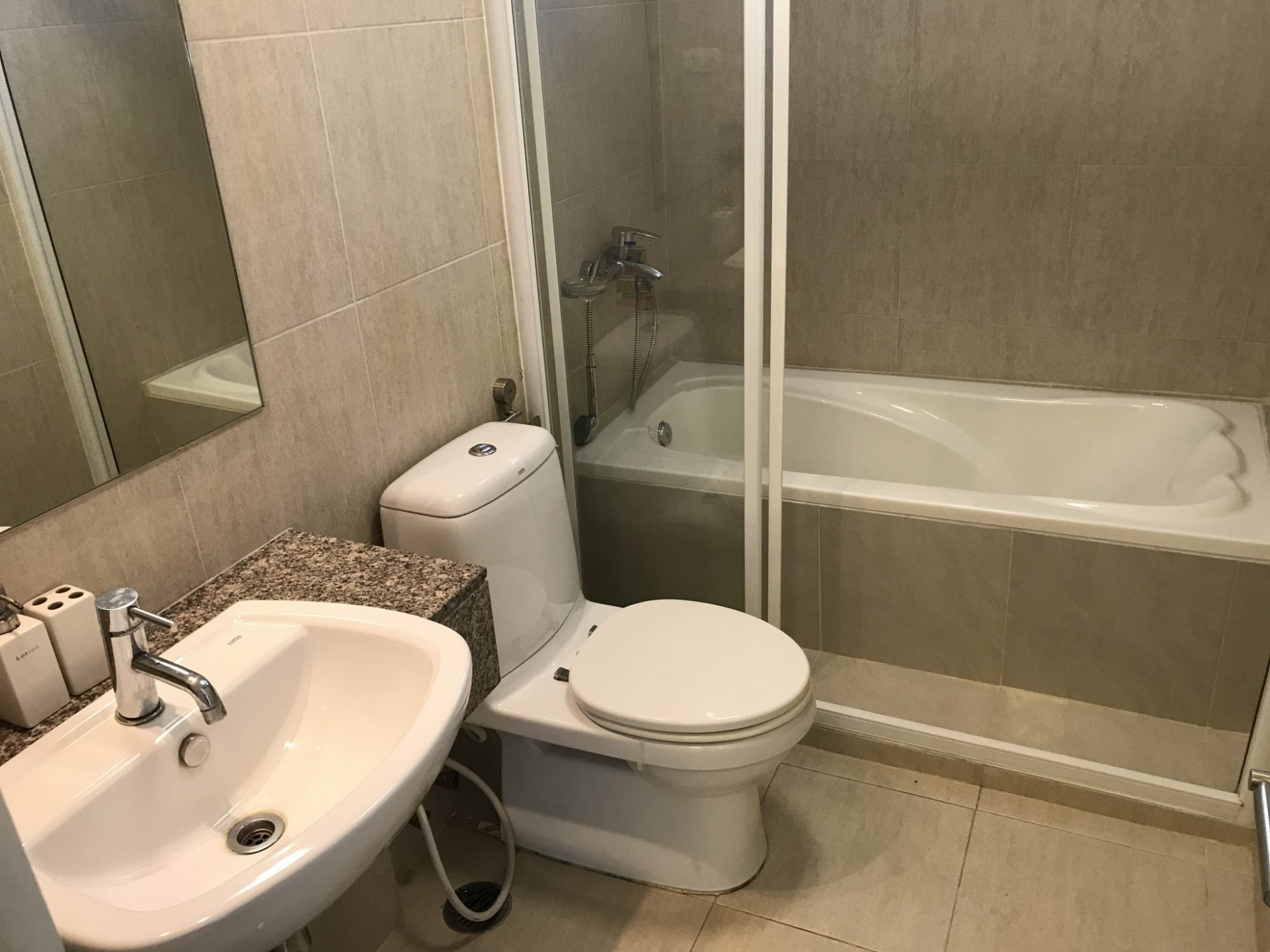 ** sale/rent! ** For sale 6,900,000THB and For rent 40,000THB/month at The Clover Thonglor 2 Bedroom 2 Bathroom Fully furnished PROP000526