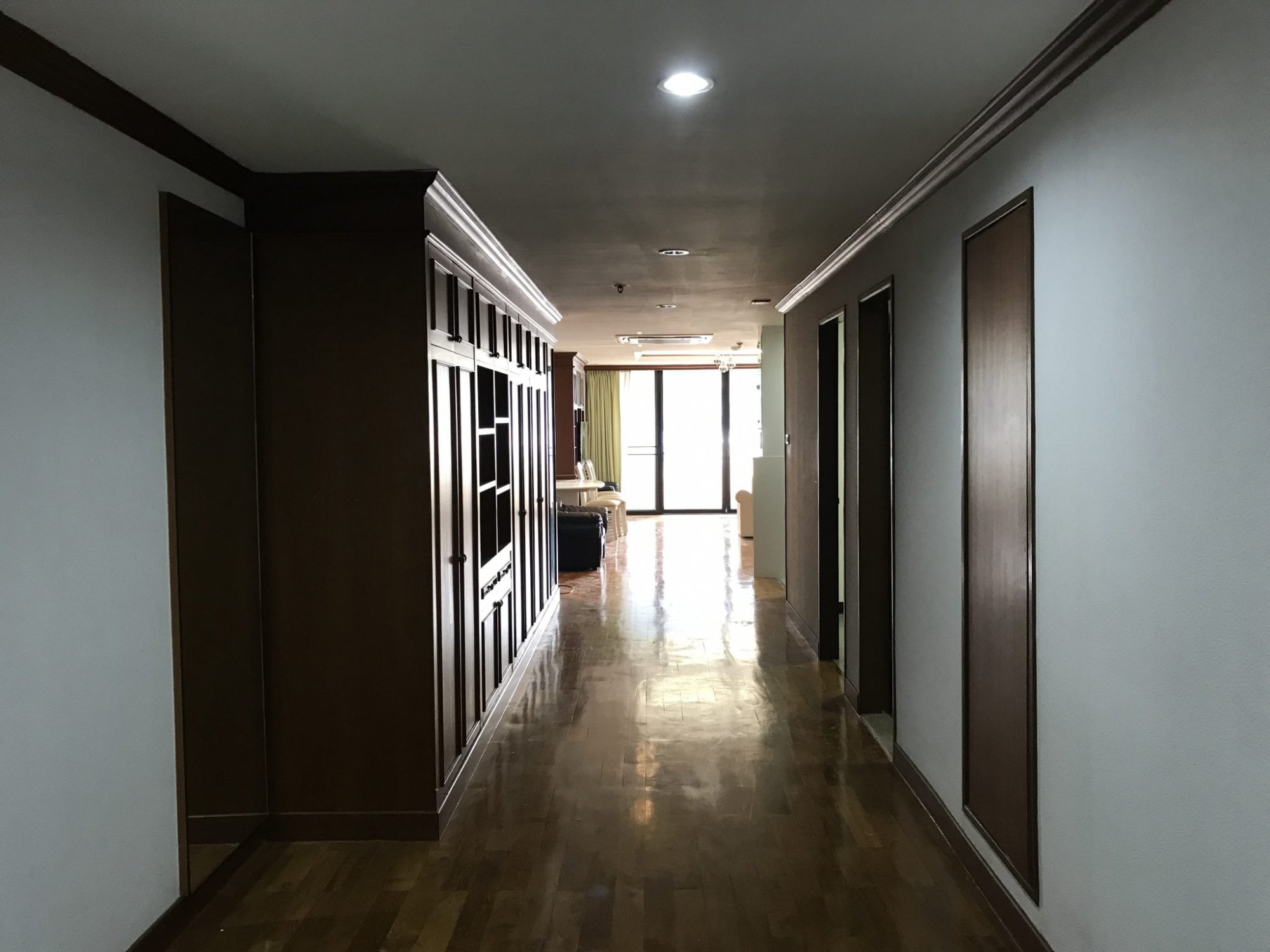 ปล่อยเช่า! Las Colinas คอนโดหรู ใจกลางอโศก Style Penthouse ในราคาเพียง 45,000บาท/เดือน 2 ห้องนอน ขนาด 140.88ตรม. เฟอร์นิเจอร์ครบพร้อมเข้าอยู่ PROP000547