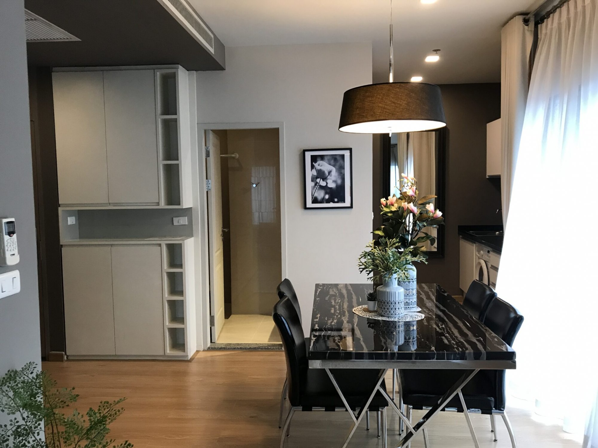 ราคาถู๊ก ถูก ปล่อยเช่า! Noble Refine ในราคาเพียง 40,000บาท/เดือน 2 ห้องนอน ขนาด 70 ตรม. ใกล้ BTS พร้อมพงษ์ เฟอร์นิเจอร์ครบพร้อมเข้าอยู่