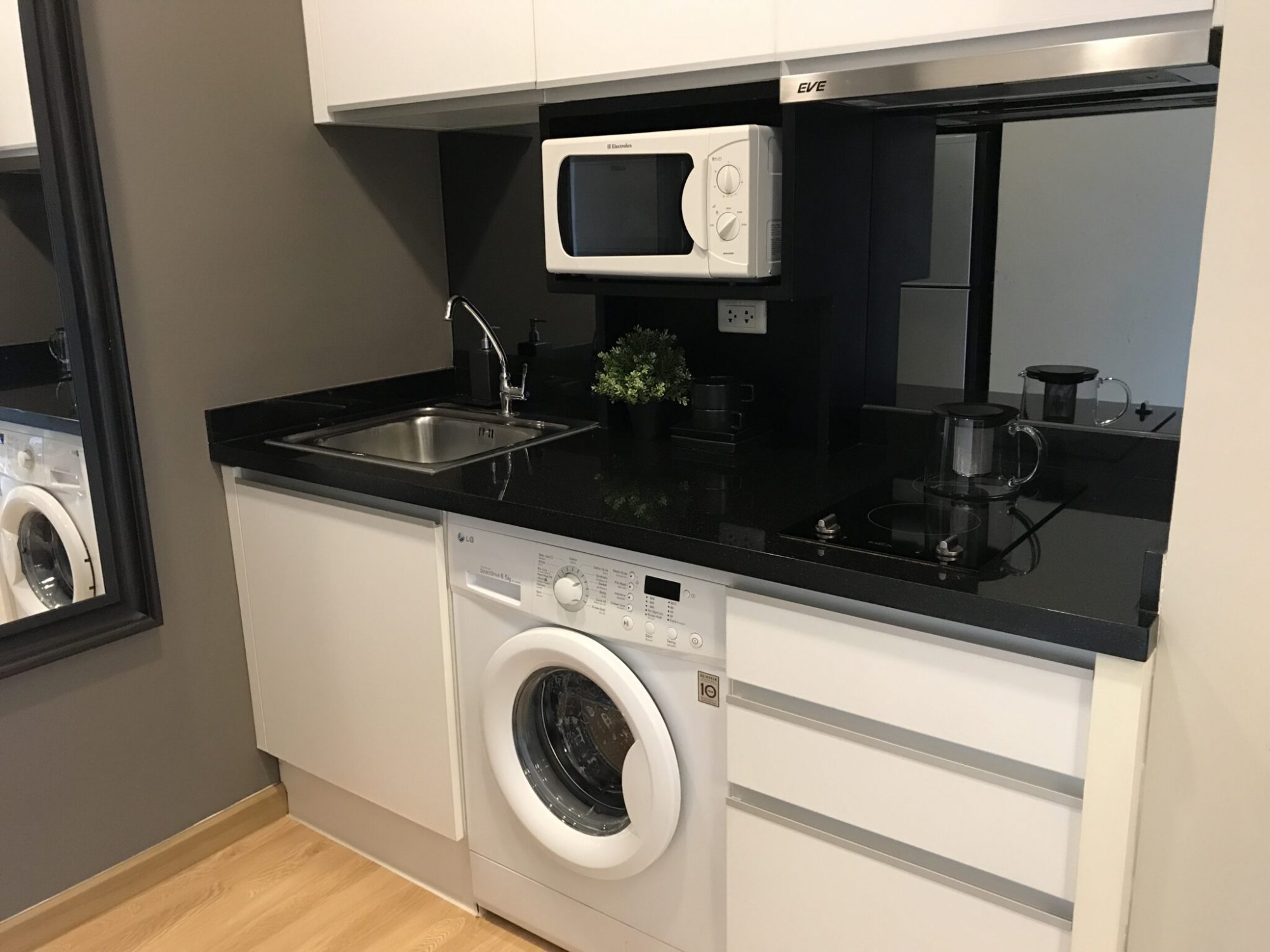 ราคาถู๊ก ถูก ปล่อยเช่า! Noble Refine ในราคาเพียง 40,000บาท/เดือน 2 ห้องนอน ขนาด 70 ตรม. ใกล้ BTS พร้อมพงษ์ เฟอร์นิเจอร์ครบพร้อมเข้าอยู่