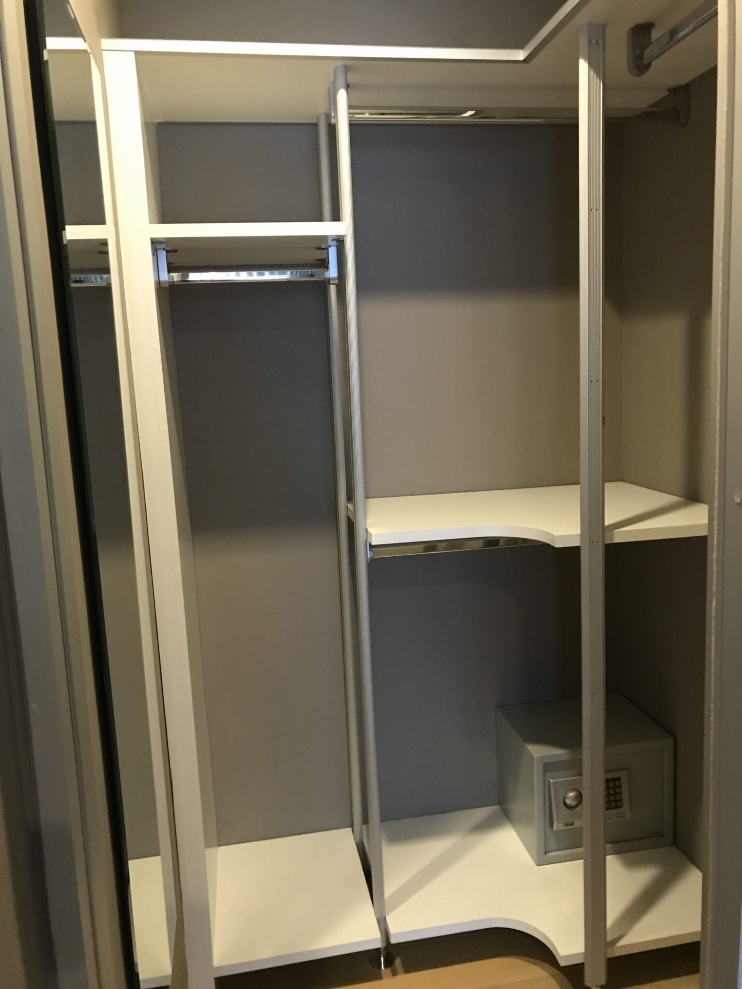 ราคาถู๊ก ถูก ปล่อยเช่า! Noble Refine ในราคาเพียง 40,000บาท/เดือน 2 ห้องนอน ขนาด 70 ตรม. ใกล้ BTS พร้อมพงษ์ เฟอร์นิเจอร์ครบพร้อมเข้าอยู่