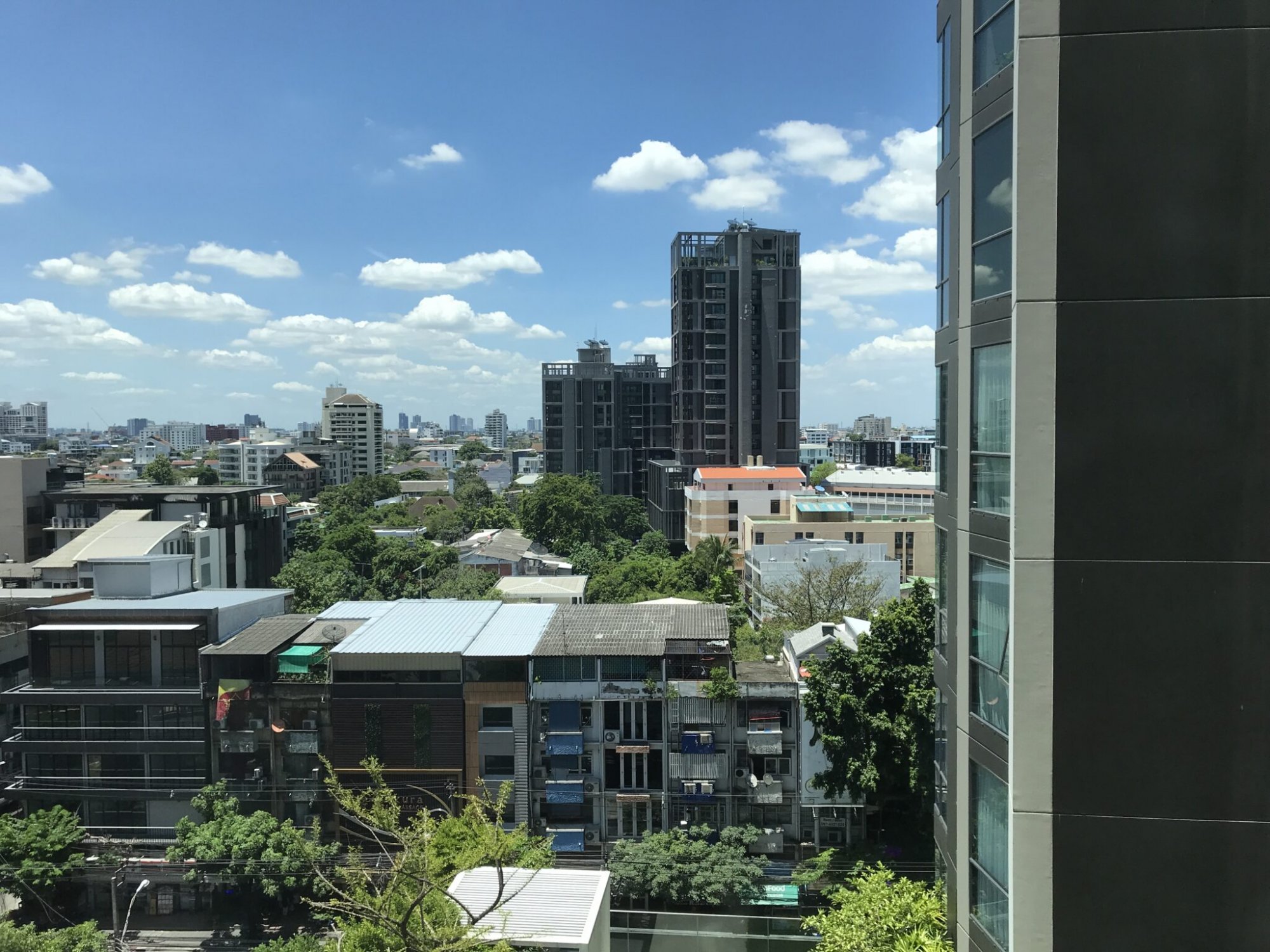 For rent at Rhythm Ekamai Type Studio 30Sq.m. 20,000THB/month Fully furnished PROP000577