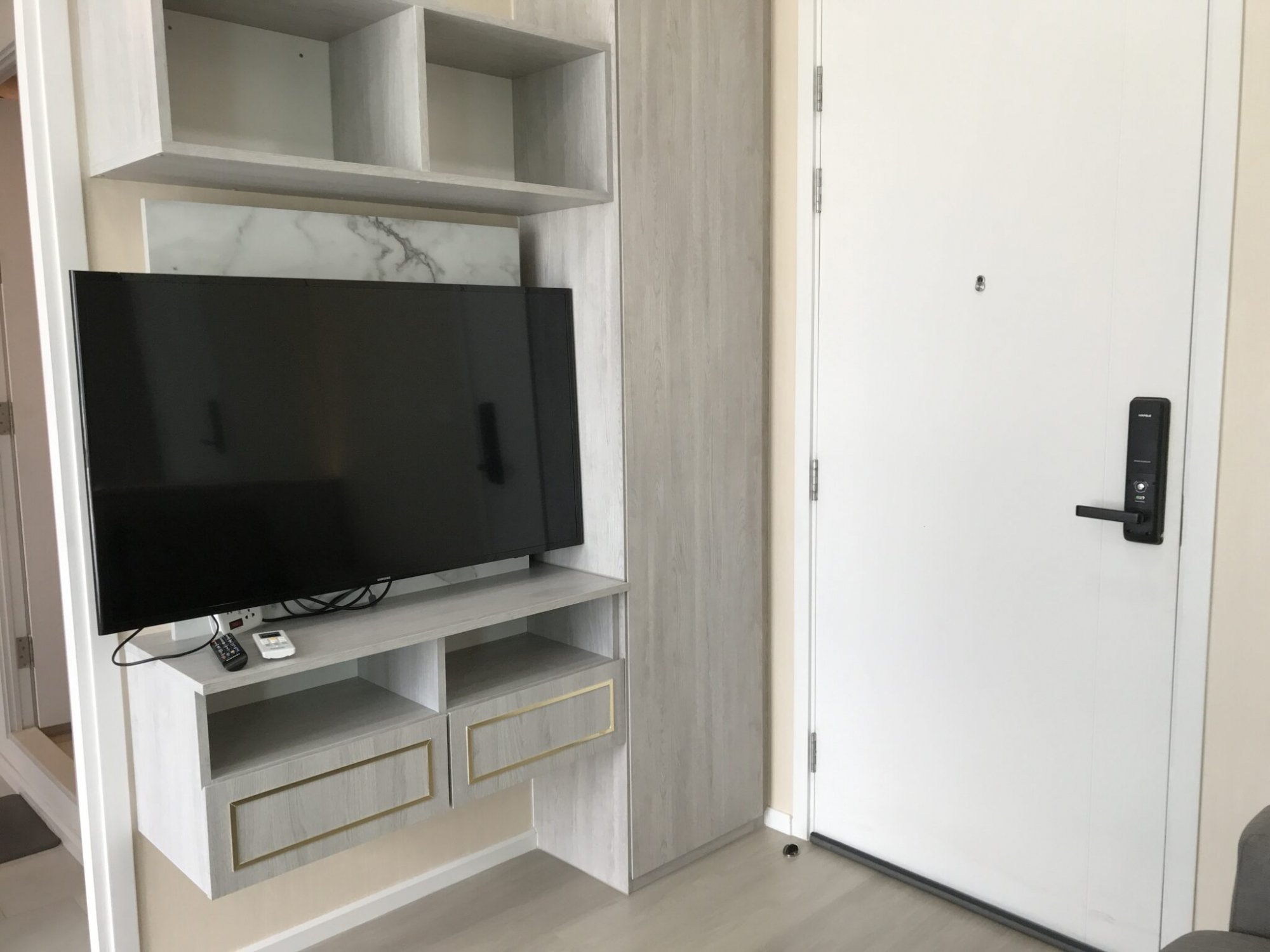 Ciela Sripatum Fully furnished 27 Sqm. 12,000 THB/Month