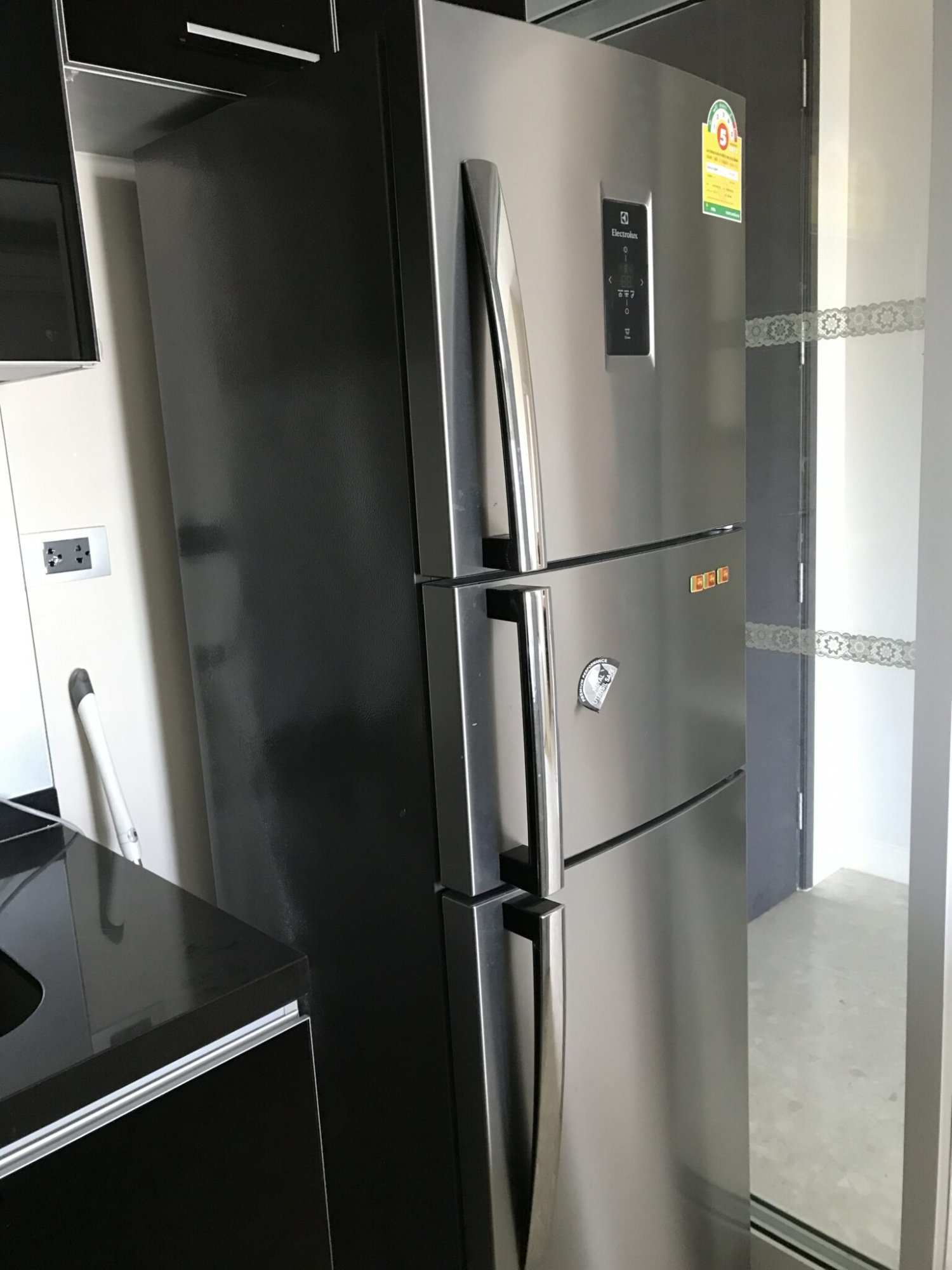 เดอะเครสท์ สุขุมวิท 34 ติด BTS ทองหล่อ 1BR 54 ตรม. ห้องใหญ่ 30,000/m