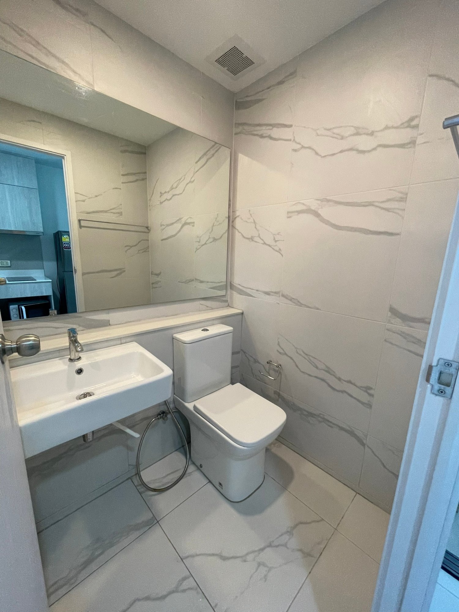 Ciela Sripatum Fully furnished 22 Sqm. 10,000 THB/Month