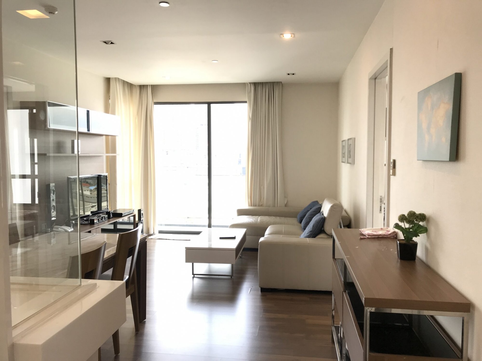 For rent at The Room Sukhumvit 62 2 Bedroom 2 Bathroom 45,000THB/month Fully furnished (can negotiate) PROP000593