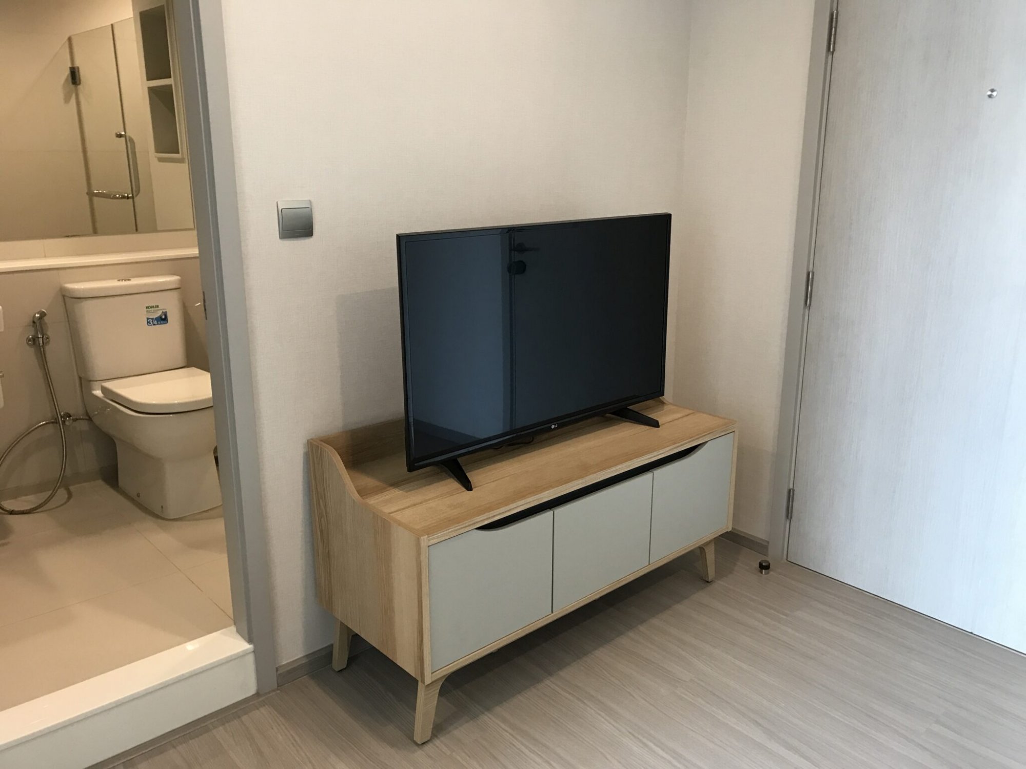 For rent at Life Sukhumvit 62 1 Bedroom 1 Bathroom 15,000THB/month Fully furnished PROP000594