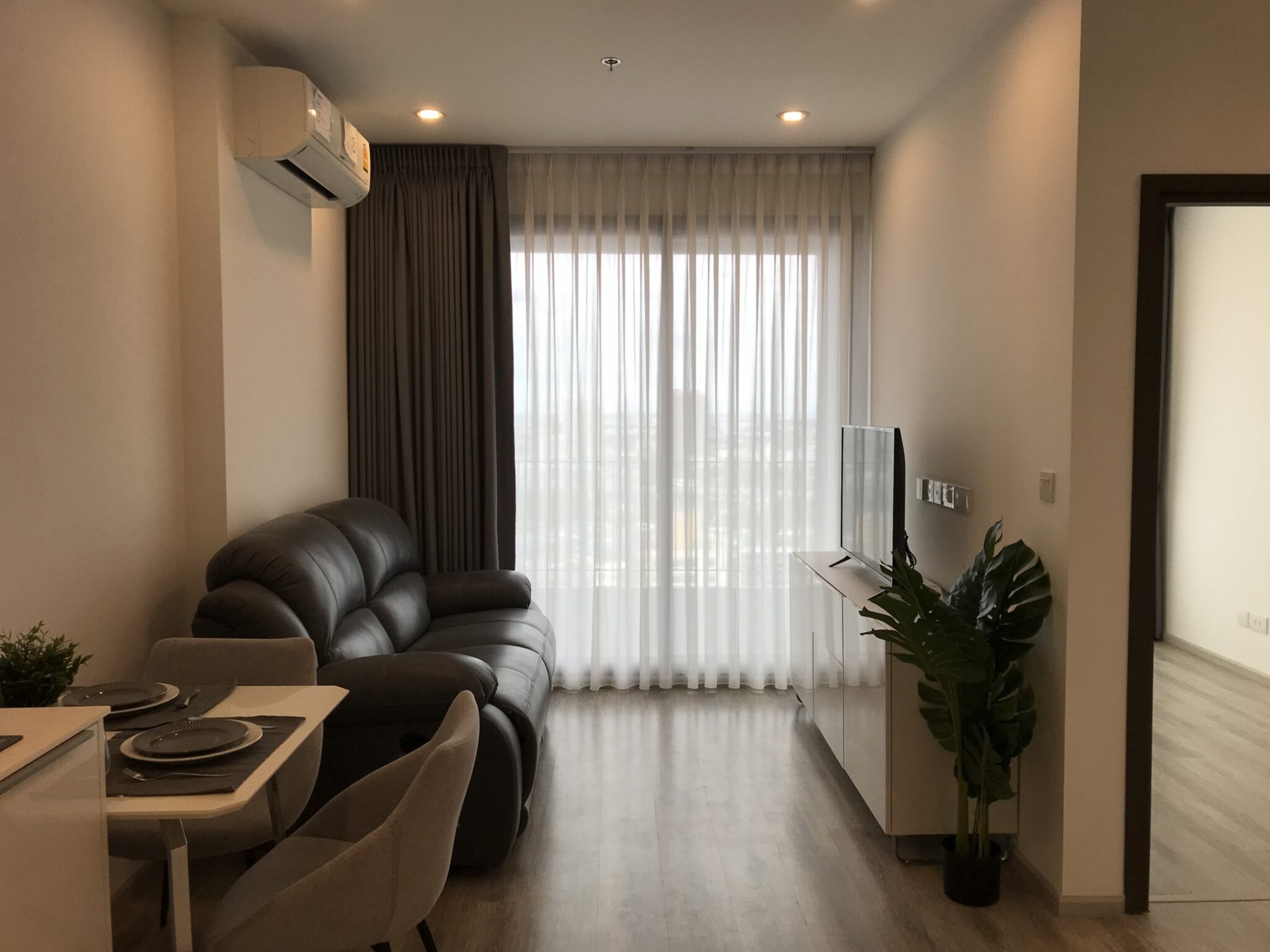 ปล่อยเช่า! IDEO Mobi Sukhumvit 66 ในราคาเพียง 29,000บาท/เดือน 2 ห้องนอน 1 ห้องน้ำ 52ตรม. ใกล้ BTS อุดมสุข เฟอร์นิเจอร์ครบพร้อมเข้าอยู่ PROP000600