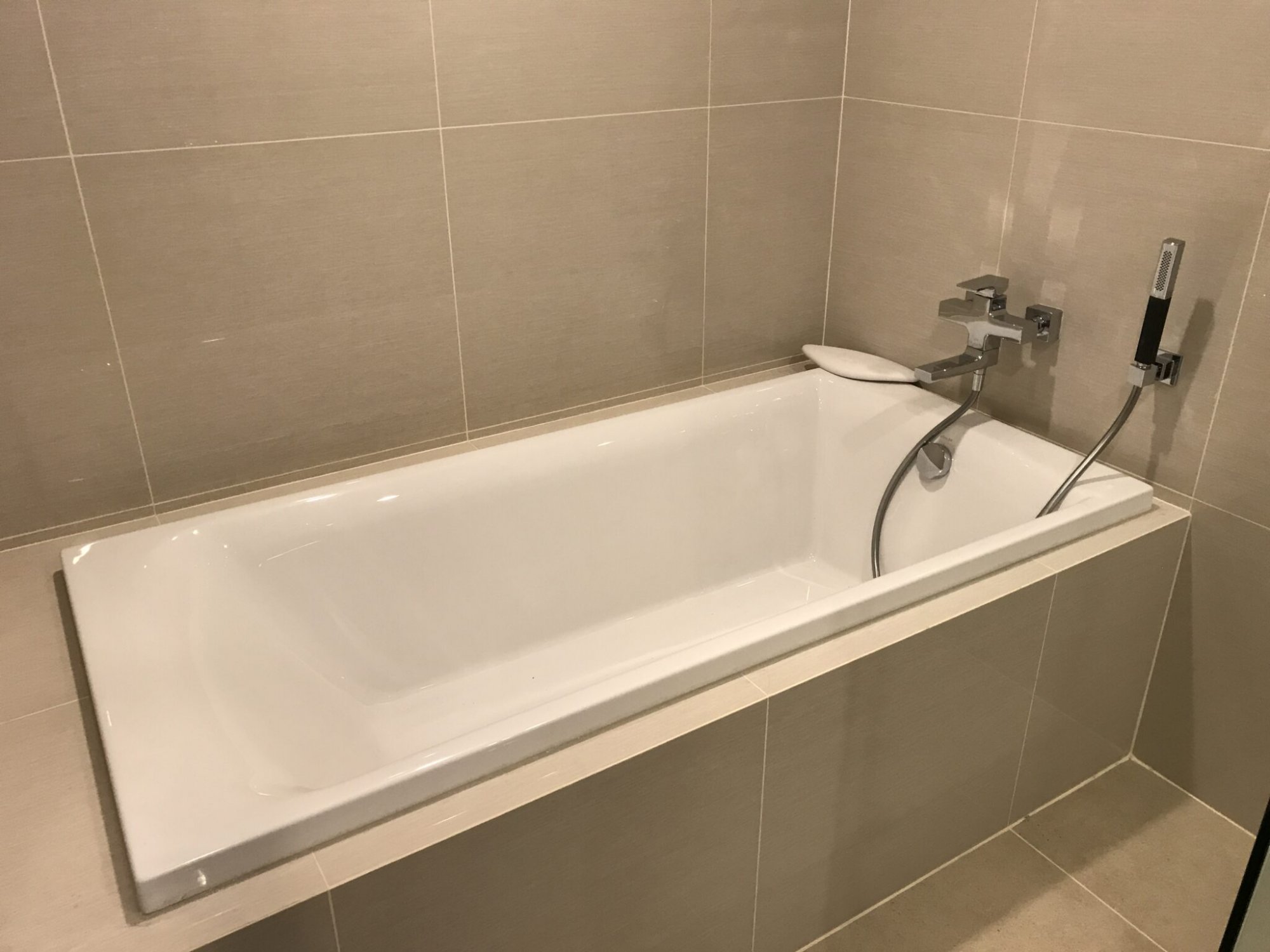 For rent at IDEO Mobi Sukhumvit 66 2 Bedroom 1 Bathroom 29,000THB/month Fully furnished PROP000600