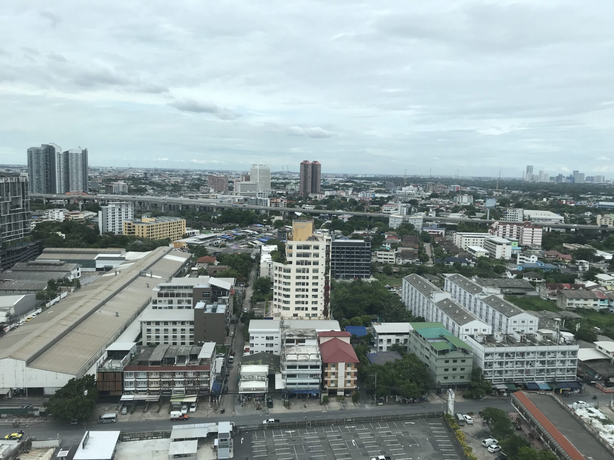For rent at IDEO Mobi Sukhumvit 66 2 Bedroom 1 Bathroom 29,000THB/month Fully furnished PROP000600