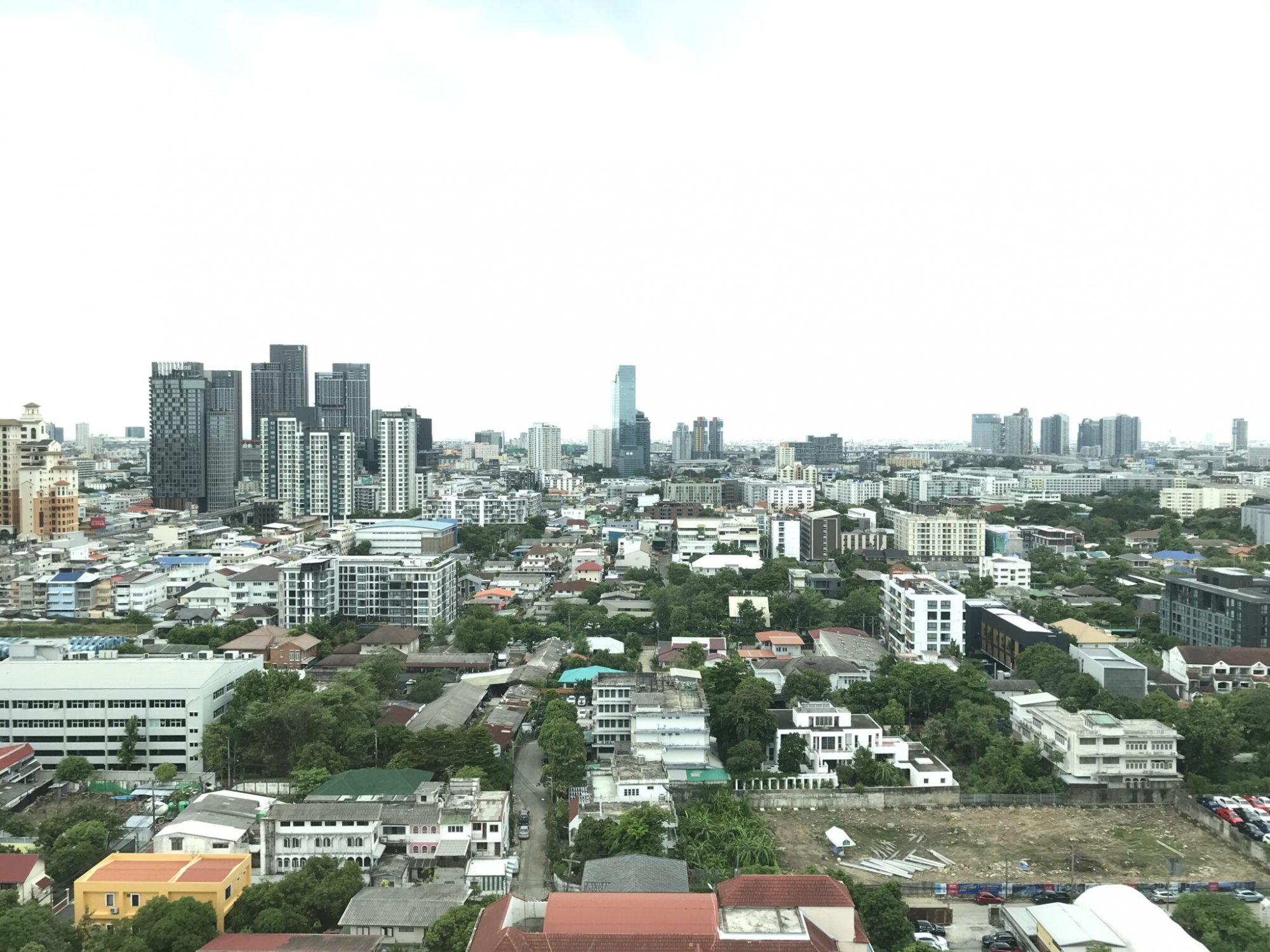 ** ขายด่วน! ** Life Sukhumvit 62 พร้อมให้คุณเป้นเจ้าของ เพียง 5,885,000บาท รวมค่าใช้จ่ายทุกอย่าง 1 ห้องนอน 1 ห้องน้ำ 39.19ตรม. ใกล้ BTS ปุณณวิถี เฟอร์นิเจอร์ครบพร้อมเข้าอยู่ PROP000602