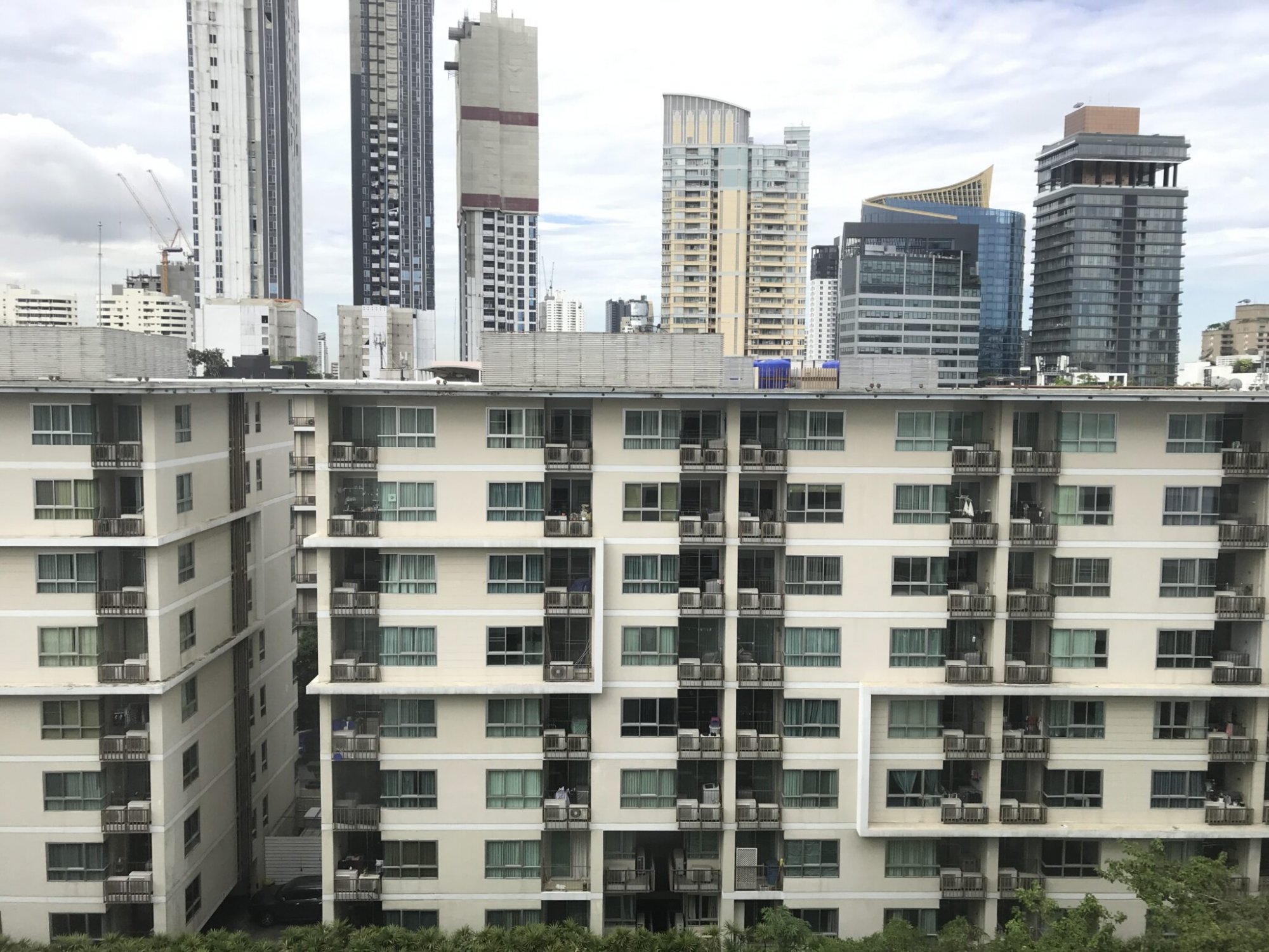 ขาย/ให้เช่า Thonglor Tower ทองหล่อ 18 ห้องใหญ่ 100 ตรม. 5.9 ล้าน