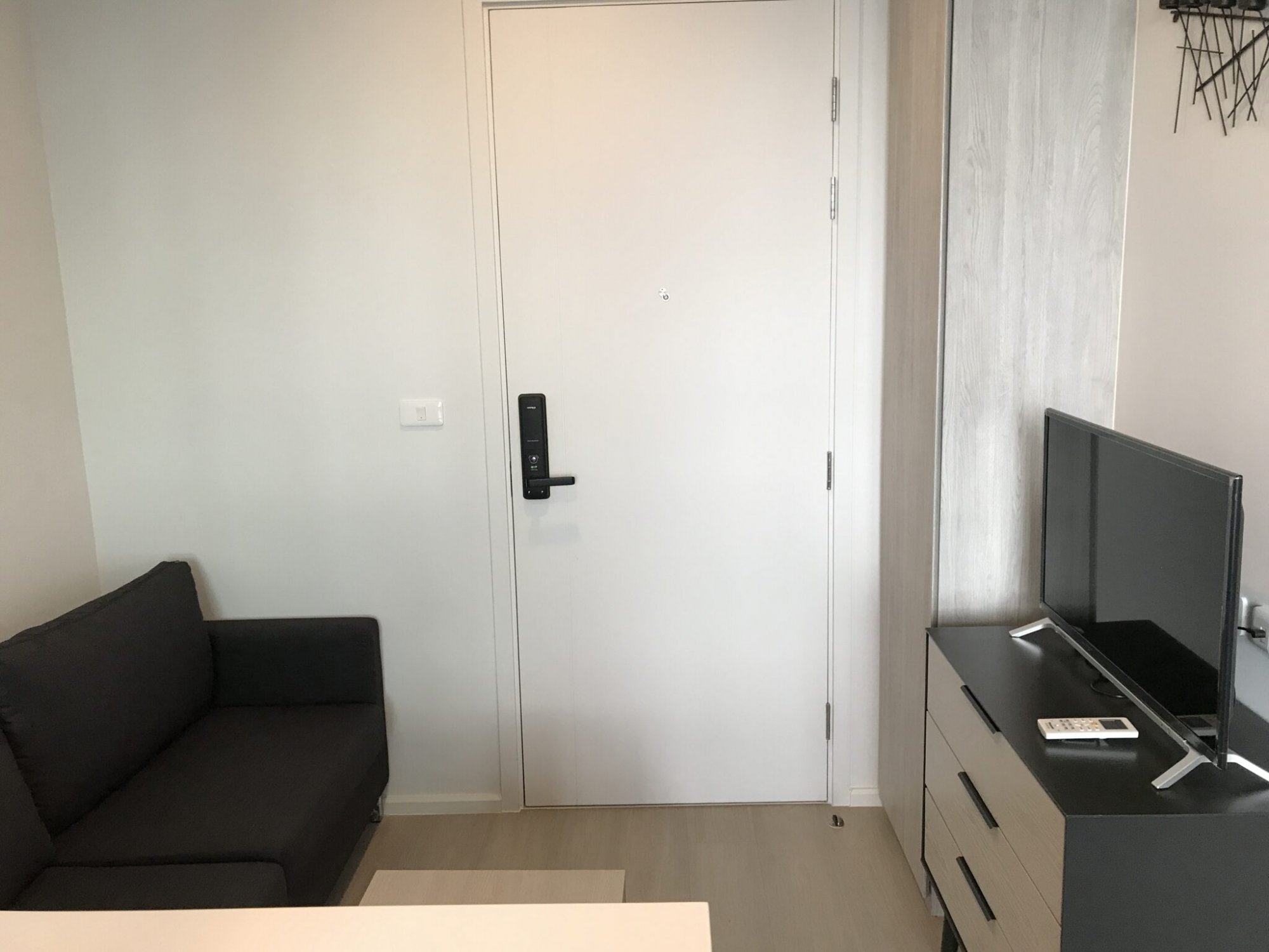 ปล่อยเช่า! เซียล่า ศรีปทุม (CIELA Sripatum) ในราคาเพียง 11,000บาท/เดือน 1 ห้องนอน 1 ห้องน้ำ 27ตรม. ใกล้สถานี BTS ศรีปทุม เฟอร์นิเจอร์ครบพร้อมเข้าอยู่ PROP000612