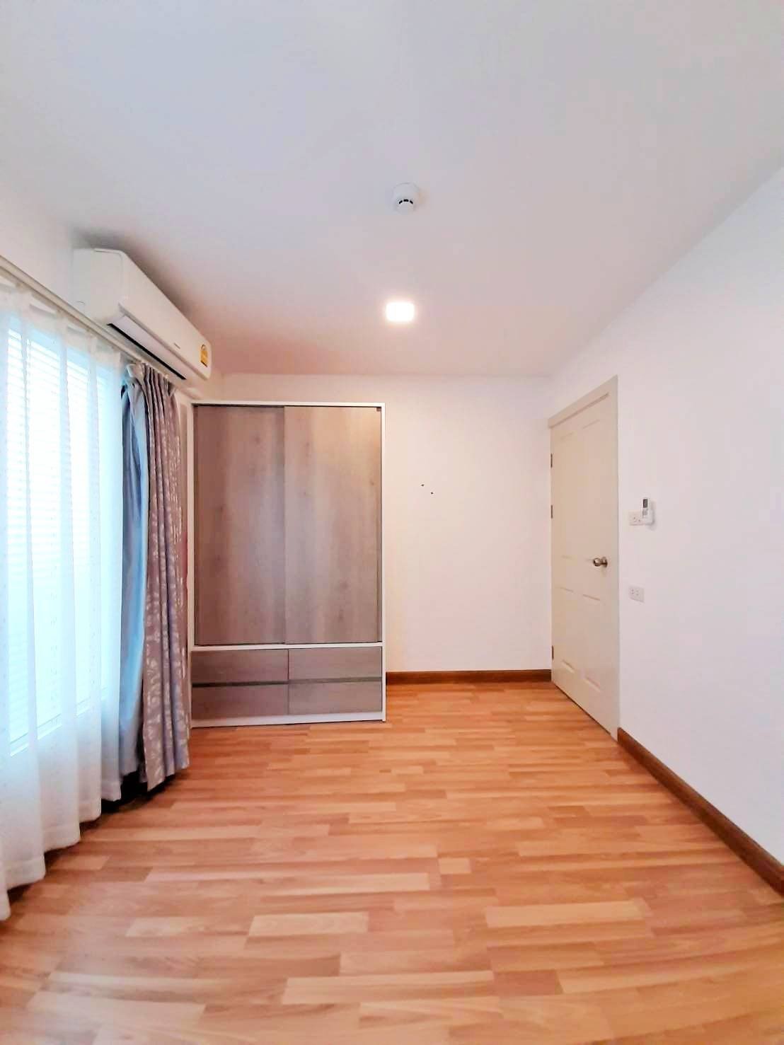 ปล่อยเช่า/ขาย คอนโด The One Plus D Huamak 12