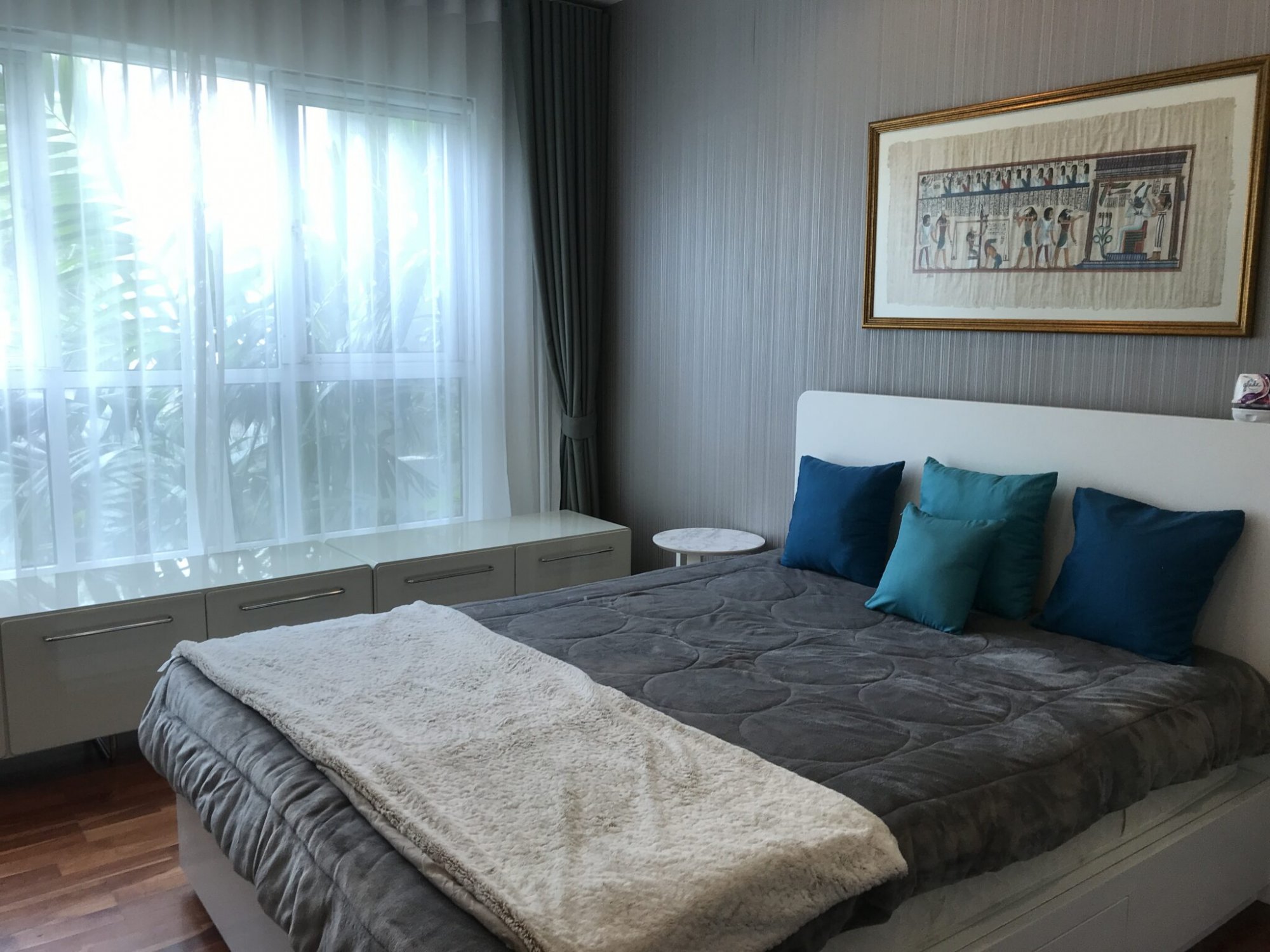 New Renovated Avenue Sukhumvit 61 ปล่อยเช่า เพียง 60,000บาท 2 ห้องนอน 2 ห้องน้ำ 109ตรม. ใกล้ BTS ทองหล่อ เฟอร์นิเจอร์ครบพร้อมเข้าอยู่ (ราคาต่อรองได้) PROP000620