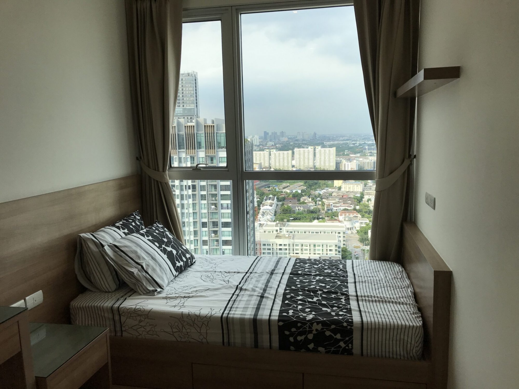 ปล่อยเช่า! Rhythm Sukhumvit 50 ในราคาเพียง 40,000บาท/เดือน 2 ห้องนอน 1 ห้องน้ำ 65ตรม. ใกล้ BTS อ่อนนุช เฟอร์นิเจอร์ครบพร้อมเข้าอยู่ PROP000627