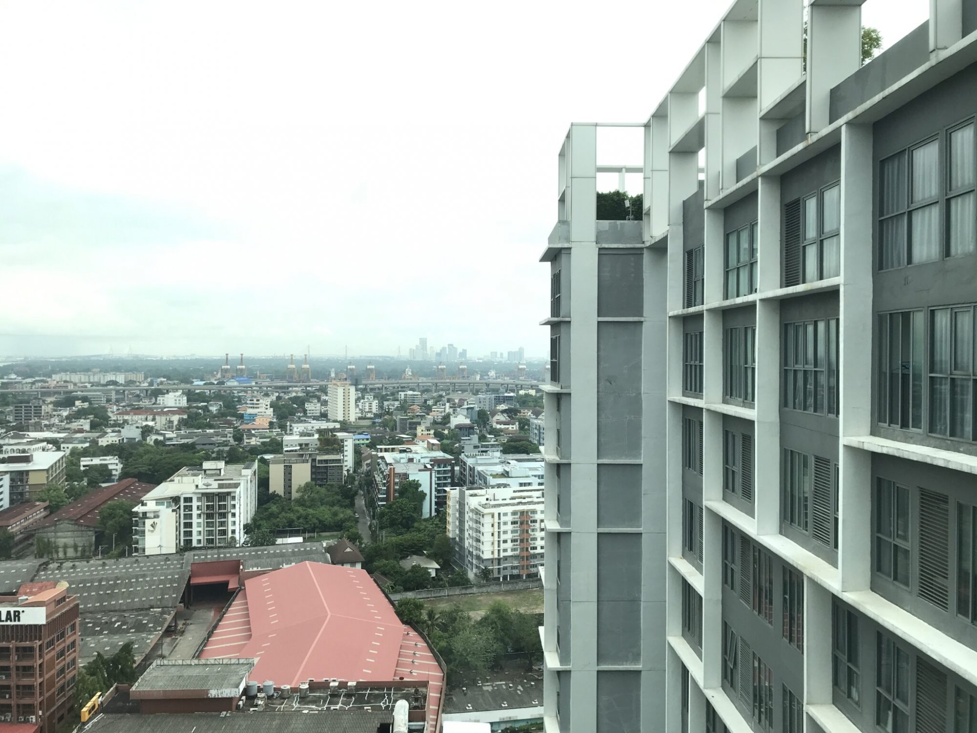 ปล่อยเช่า! Ideo Mobi Sukhumvit 81 ในราคาเพียง 30,000บาท/เดือน Type Duplex 1 ห้องนอน 45ตรม. ใกล้ BTS อ่อนนุช เฟอร์นิเจอร์ครบพร้อมเข้าอยู่ PROP000630