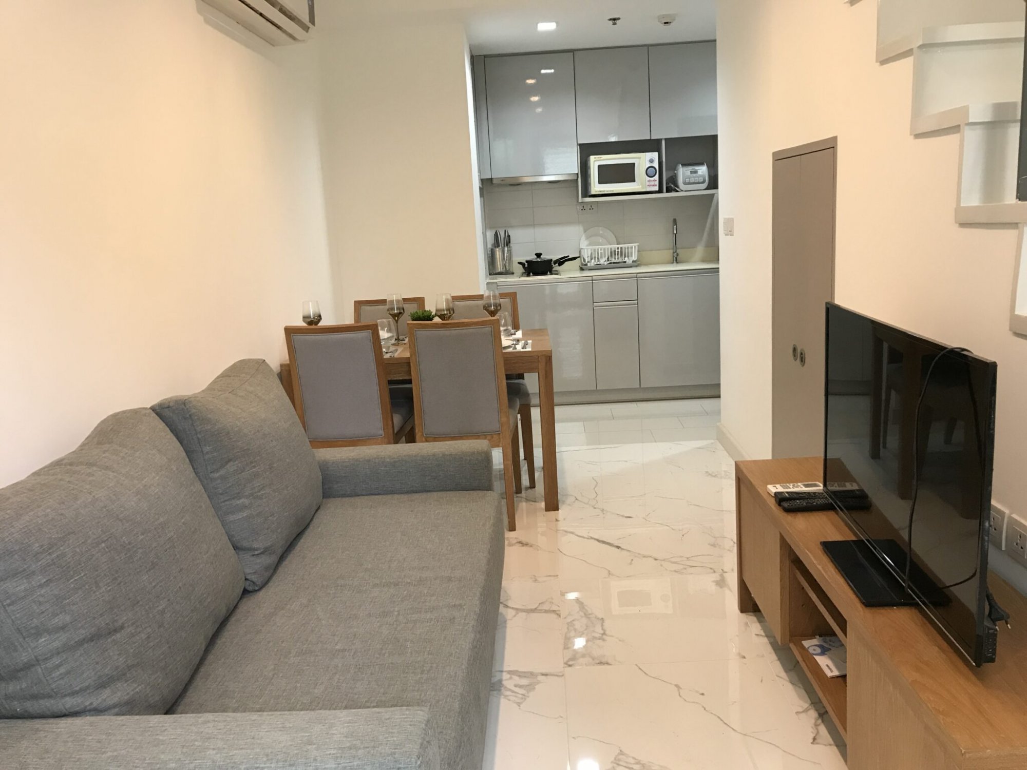 For rent at Ideo Mobi Sukhumvit 81 Type Duplex 1 Bedroom 1 Bathroom 30,000THB/month Fully furnished PROP000631