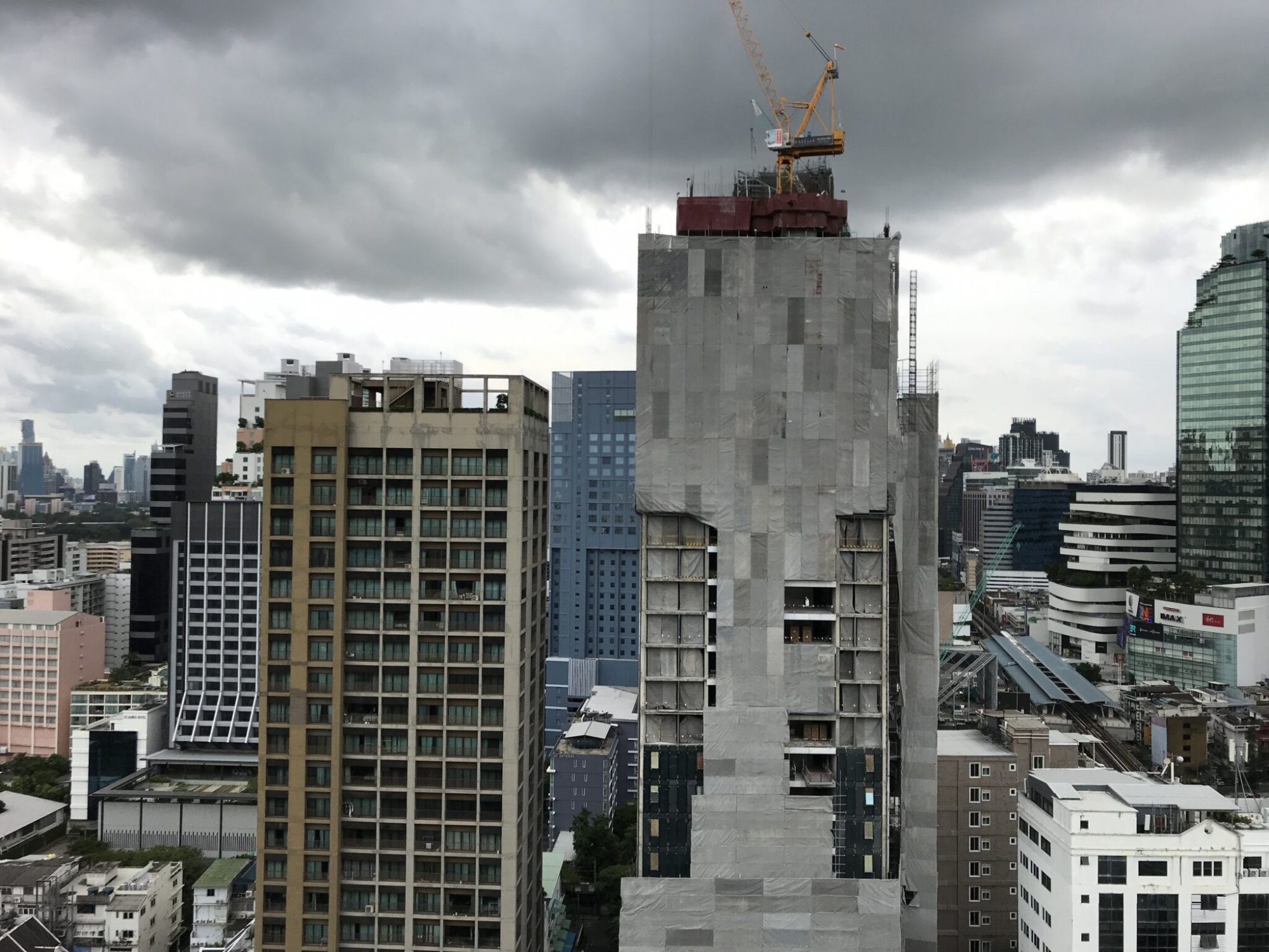 For rent at The Address Sukhumvit 28 2 Bedroom 2 Bathroom 60,000THB/month Fully furnished PROP000640