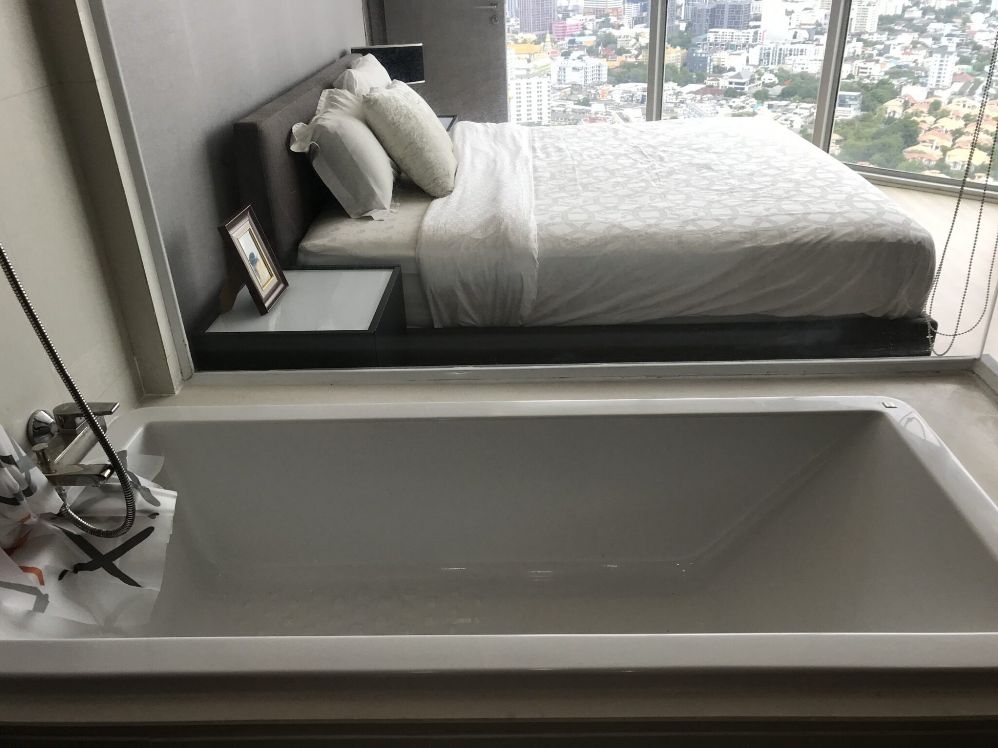 ปล่อยเช่า! Sky Walk ในราคาเพียง 35,000บาท/เดือน 1 ห้องนอน 1 ห้องน้ำ 55ตรม. ใกล้ BTS พระโขนง เฟอร์นิเจอร์ครบพร้อมเข้าอยู่ PROP000645