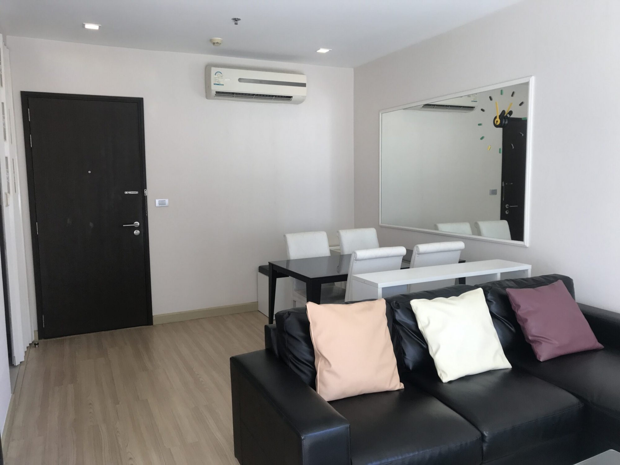For rent at Sky Walk 1 Bedroom 1 Bathroom 25,000THB/month Fully furnished PROP000646