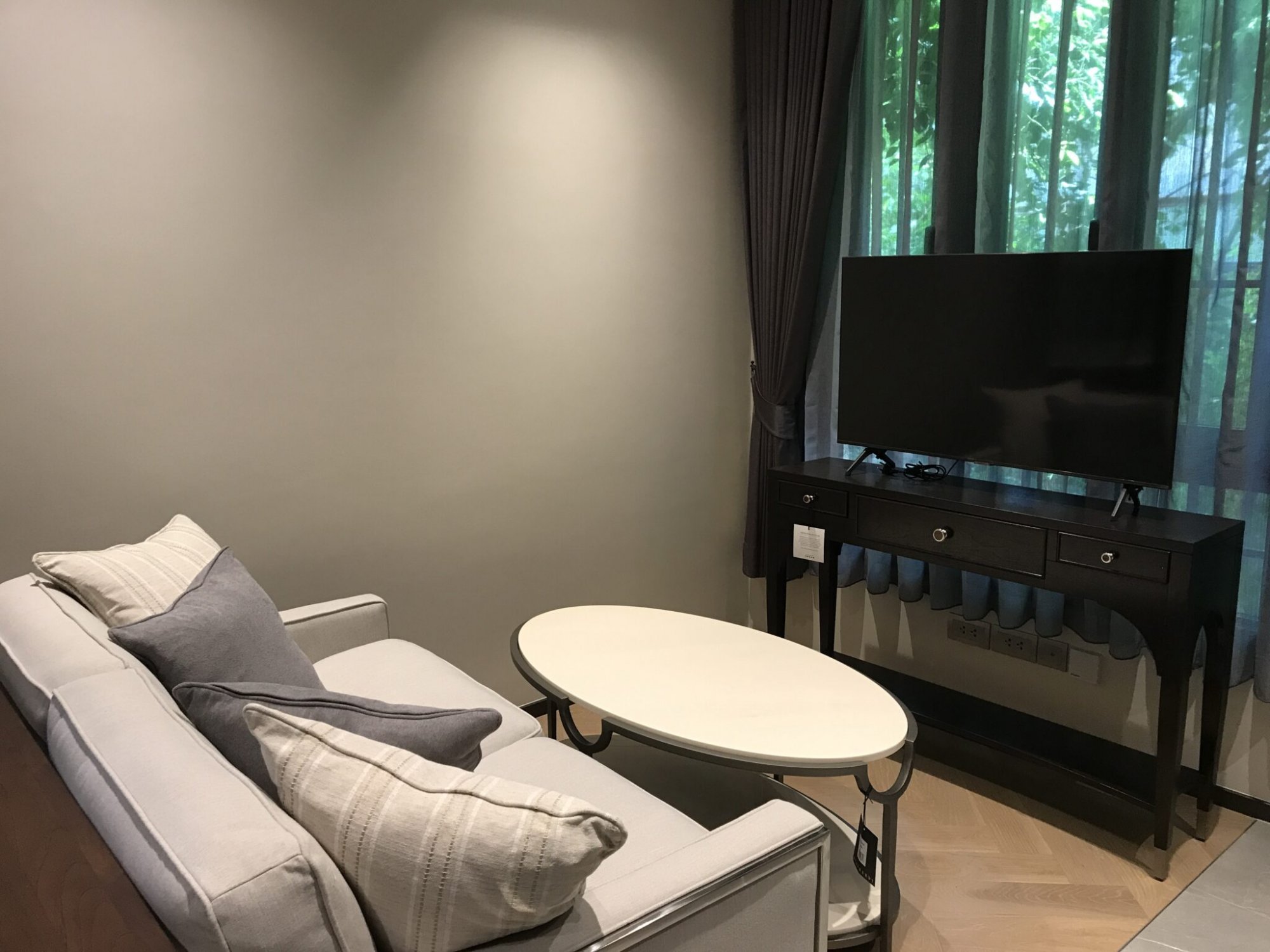 ปล่อยเช่า! The Reserve Sukhumvit 61 ในราคาเพียง 50,000บาท/เดือน 2 ห้องนอน 1 ห้องน้ำ 47.45ตรม. ใกล้ BTS พร้อมพงษ์ เฟอร์นิเจอร์ครบพร้อมเข้าอยู่ PROP000649