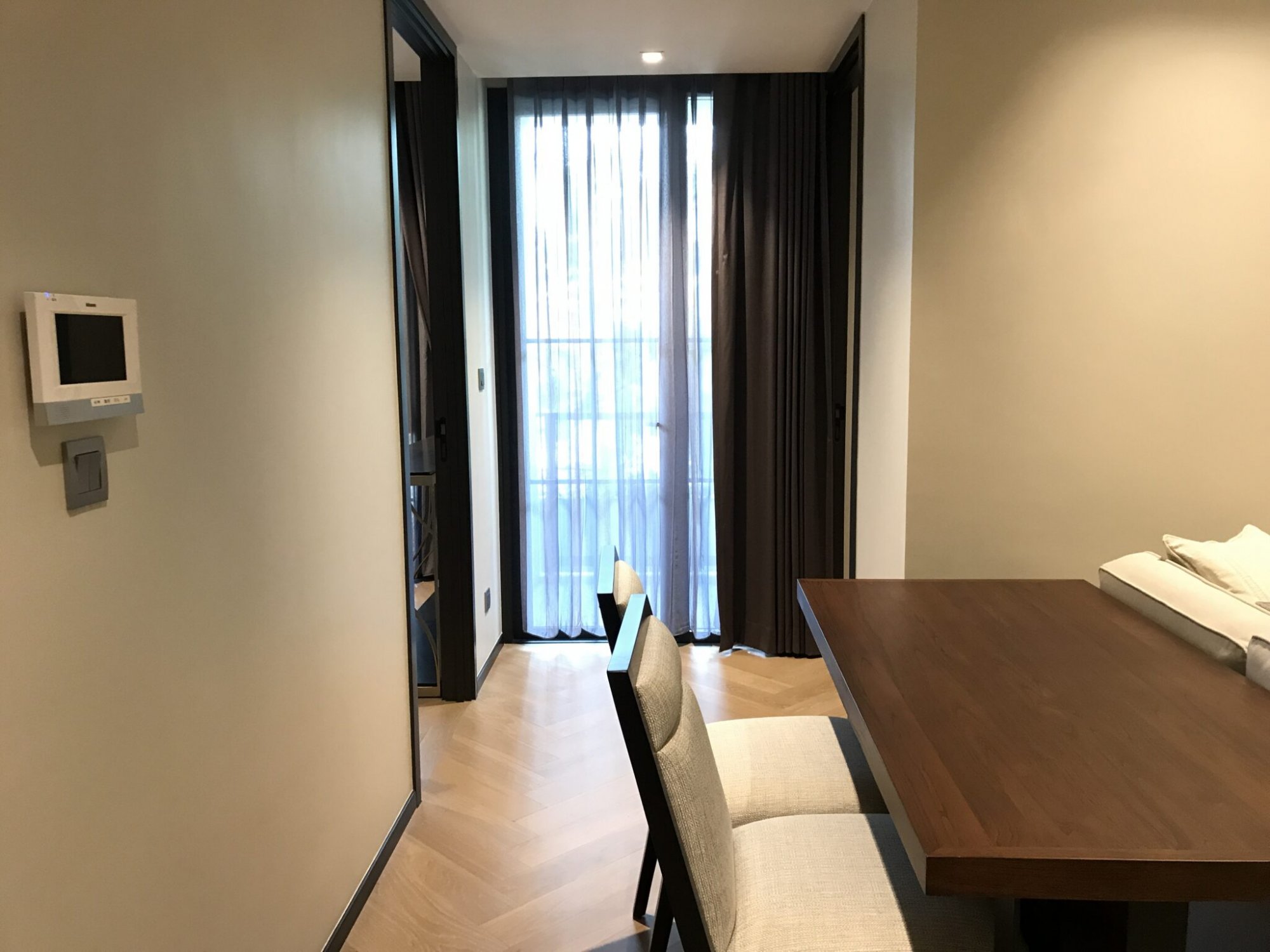 ปล่อยเช่า! The Reserve Sukhumvit 61 ในราคาเพียง 50,000บาท/เดือน 2 ห้องนอน 1 ห้องน้ำ 47.45ตรม. ใกล้ BTS พร้อมพงษ์ เฟอร์นิเจอร์ครบพร้อมเข้าอยู่ PROP000649