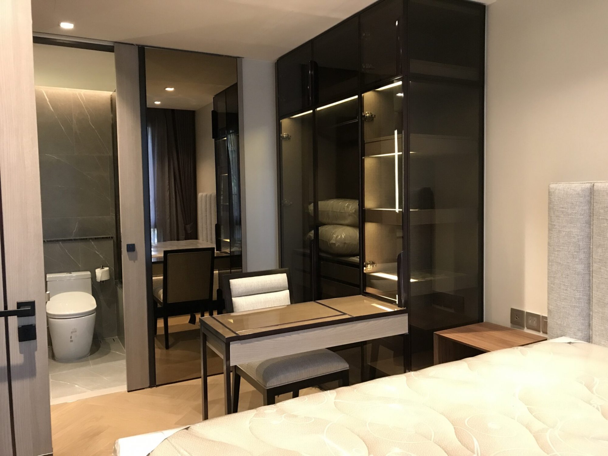 ปล่อยเช่า! The Reserve Sukhumvit 61 ในราคาเพียง 50,000บาท/เดือน 2 ห้องนอน 1 ห้องน้ำ 47.45ตรม. ใกล้ BTS พร้อมพงษ์ เฟอร์นิเจอร์ครบพร้อมเข้าอยู่ PROP000649