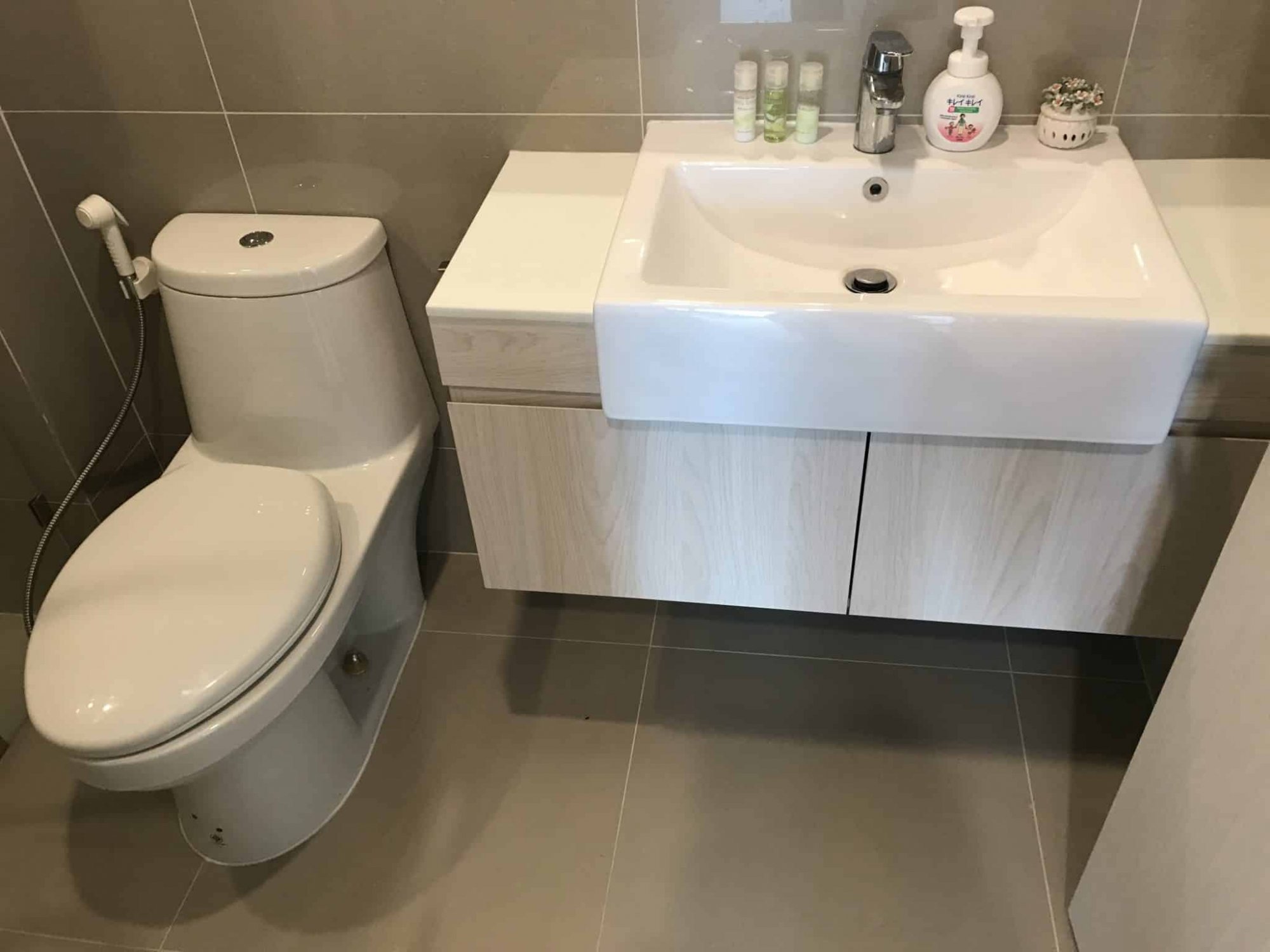 ปล่อยเช่า! Noble Recole ในราคาเพียง 45,000บาท/เดือน 2 ห้องนอน 2 ห้องน้ำ 70ตรม. ใกล้ BTS สุขุมวิท ตกแต่งสวย เฟอร์นิเจอร์ครบพร้อมเข้าอยู่ PROP000650