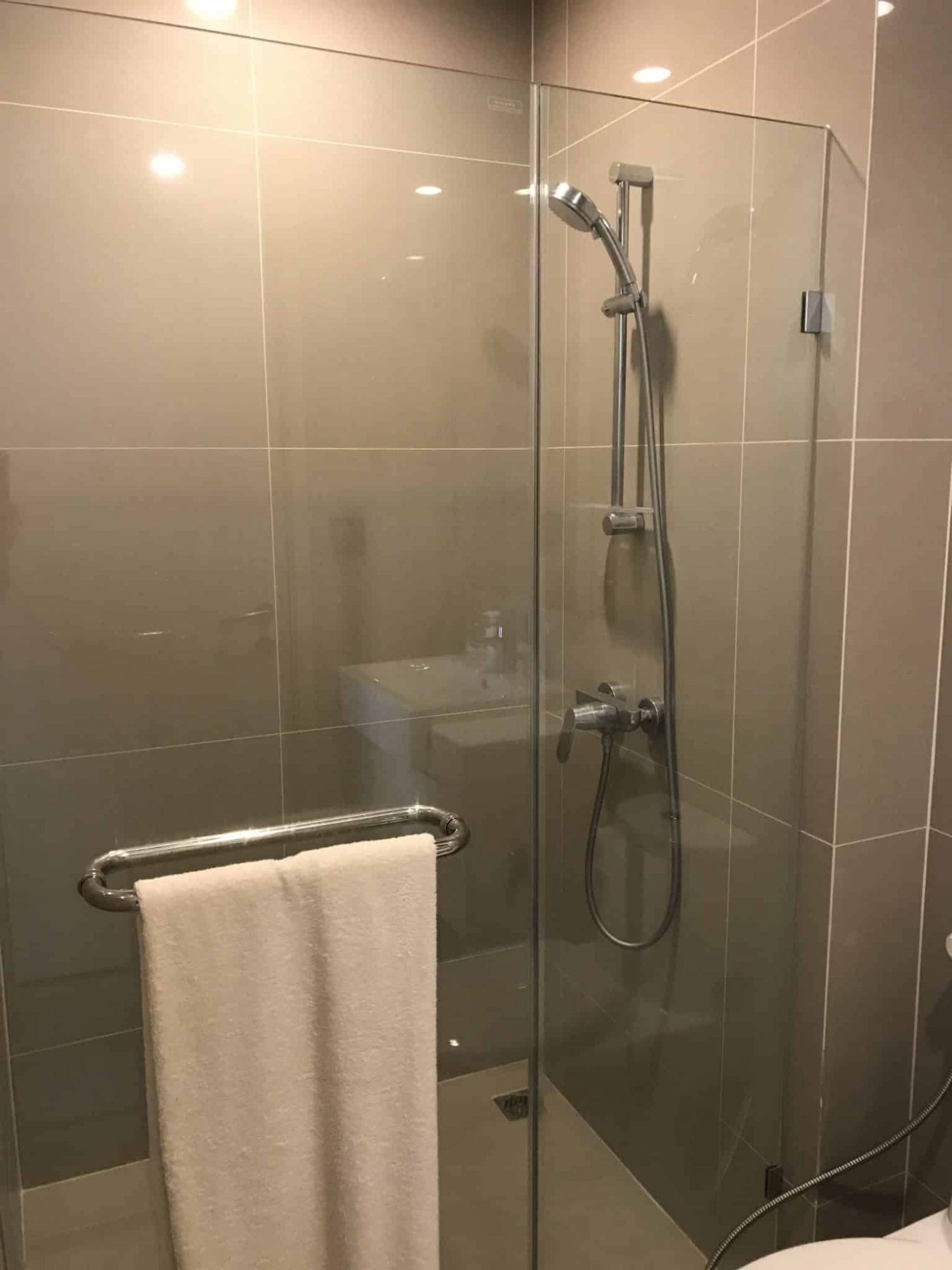 ปล่อยเช่า! Noble Recole ในราคาเพียง 45,000บาท/เดือน 2 ห้องนอน 2 ห้องน้ำ 70ตรม. ใกล้ BTS สุขุมวิท ตกแต่งสวย เฟอร์นิเจอร์ครบพร้อมเข้าอยู่ PROP000650