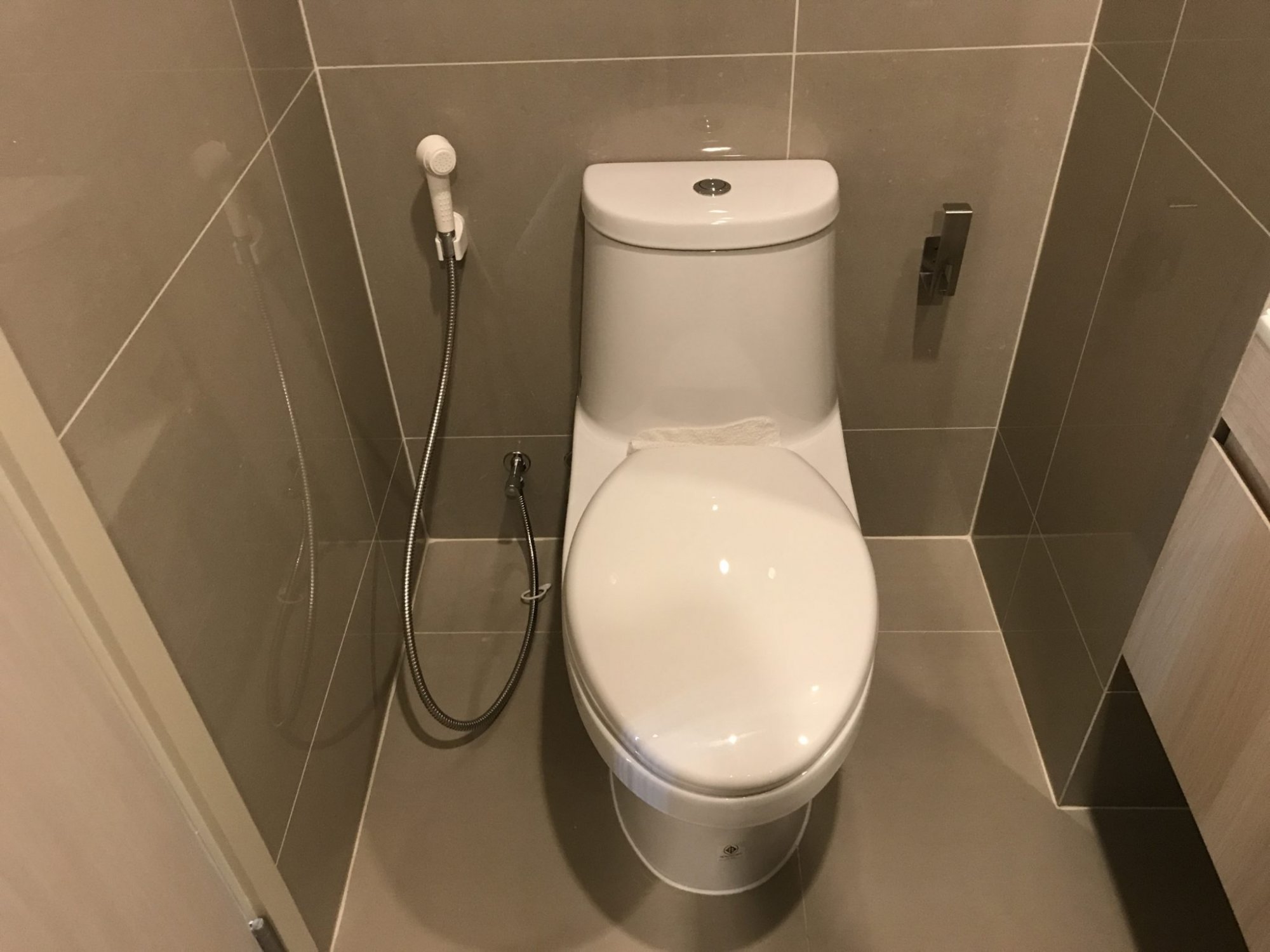 ปล่อยเช่า! Noble Recole ในราคาเพียง 45,000บาท/เดือน 2 ห้องนอน 2 ห้องนอน 60ตรม. ใกล้ BTS สุขุมวิท เฟอร์นิเจอร์ครบพร้อมเข้าอยู่ PROP000651