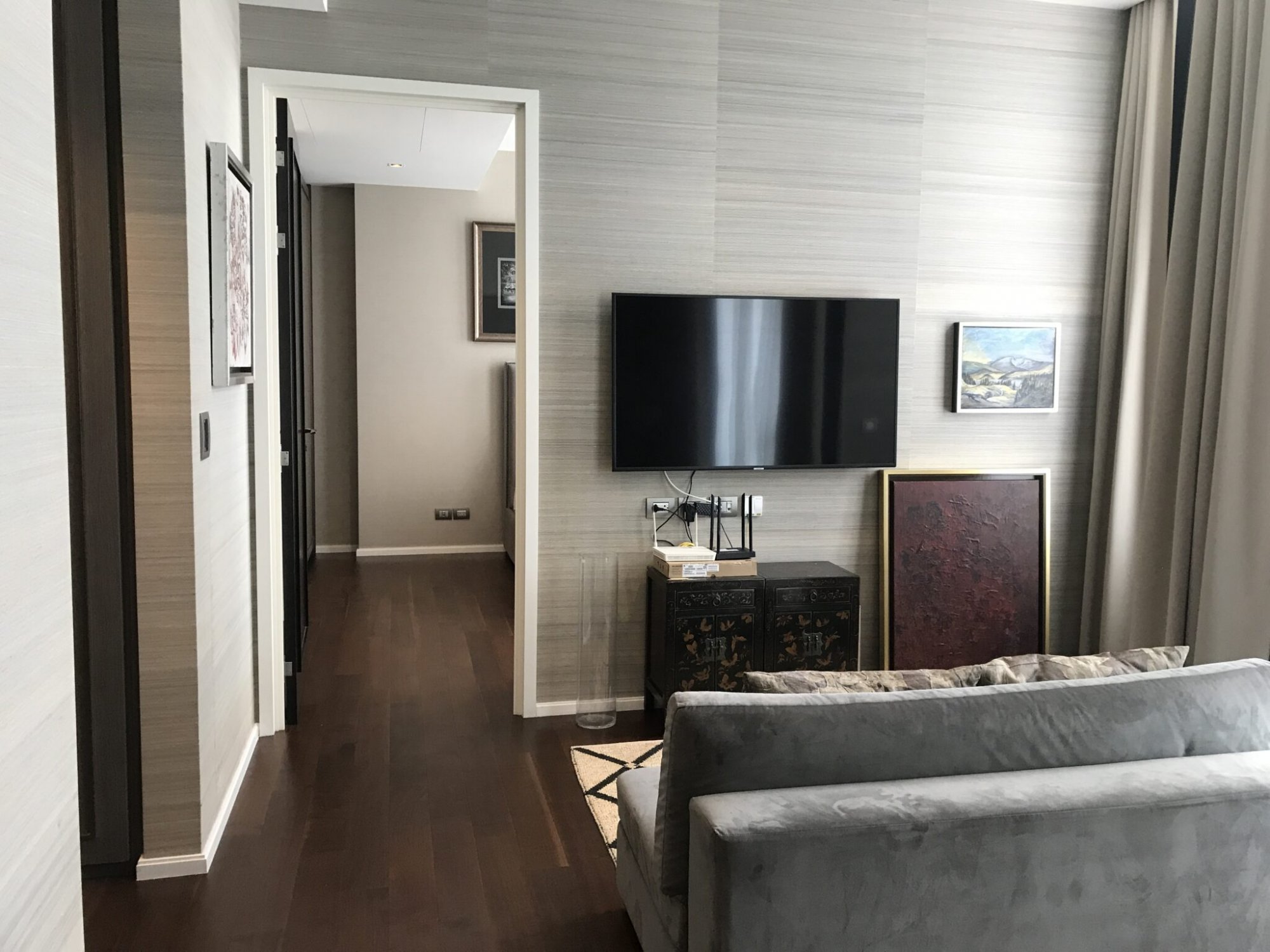 ให้เช่า The Diplomat 39 ชั้น 9  เพียง 65,000บาท/เดือน 1 ห้องนอนขนาดใหญ่ 60 ตรม  ใกล้ BTS พร้อมพงษ์ เฟอร์นิเจอร์ครบพร้อมเข้าอยู่