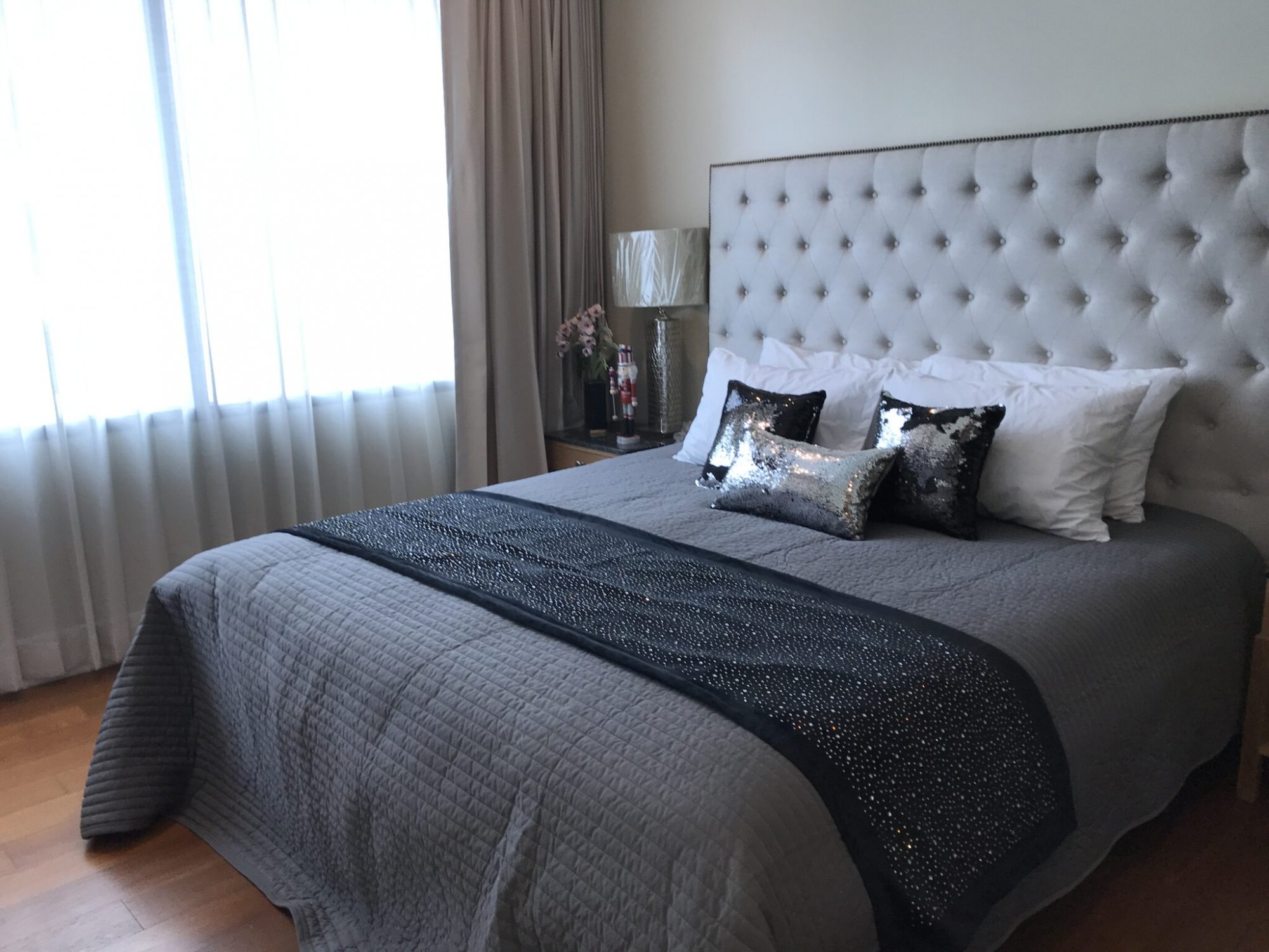 ปล่อยเช่า! Bright Sukhumvit 24 ในราคาเพียง 75,000บาท/เดือน 2 ห้องนอน 2 ห้องน้ำ 96ตรม. ห้องใหญ่อยู่สบาย ใกล้ BTS พร้อมพงษ์ เฟอร์นิเจอร์ครบพร้อมเข้าอยู่