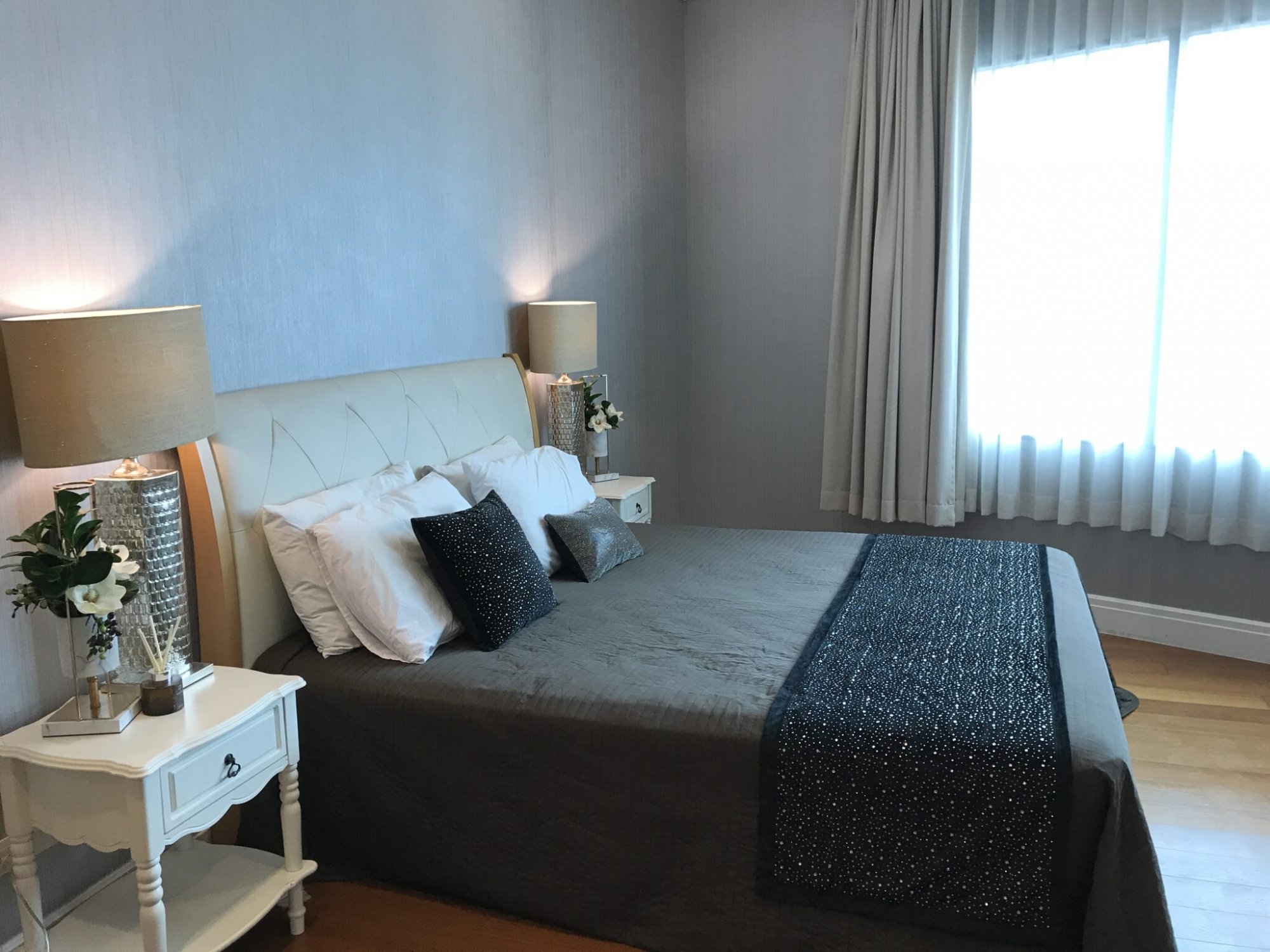 ปล่อยเช่า! Bright Sukhumvit 24 ในราคาเพียง 75,000บาท/เดือน 2 ห้องนอน 2 ห้องน้ำ 96ตรม. ห้องใหญ่อยู่สบาย ใกล้ BTS พร้อมพงษ์ เฟอร์นิเจอร์ครบพร้อมเข้าอยู่ PROP000669