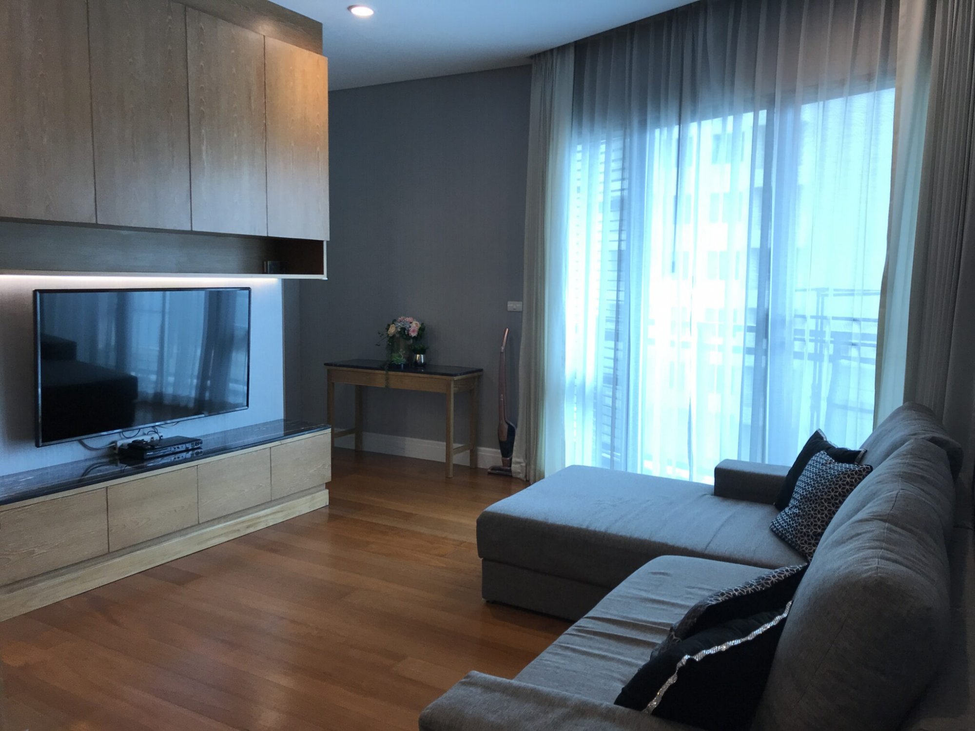 ปล่อยเช่า! Bright Sukhumvit 24 ในราคาเพียง 75,000บาท/เดือน 2 ห้องนอน 2 ห้องน้ำ 96ตรม. ห้องใหญ่อยู่สบาย ใกล้ BTS พร้อมพงษ์ เฟอร์นิเจอร์ครบพร้อมเข้าอยู่ PROP000669