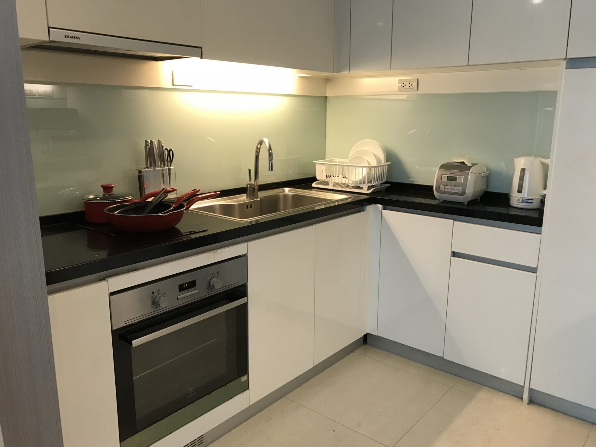 ปล่อยเช่า! Bright Sukhumvit 24 ในราคาเพียง 75,000บาท/เดือน 2 ห้องนอน 2 ห้องน้ำ 96ตรม. ห้องใหญ่อยู่สบาย ใกล้ BTS พร้อมพงษ์ เฟอร์นิเจอร์ครบพร้อมเข้าอยู่ PROP000669