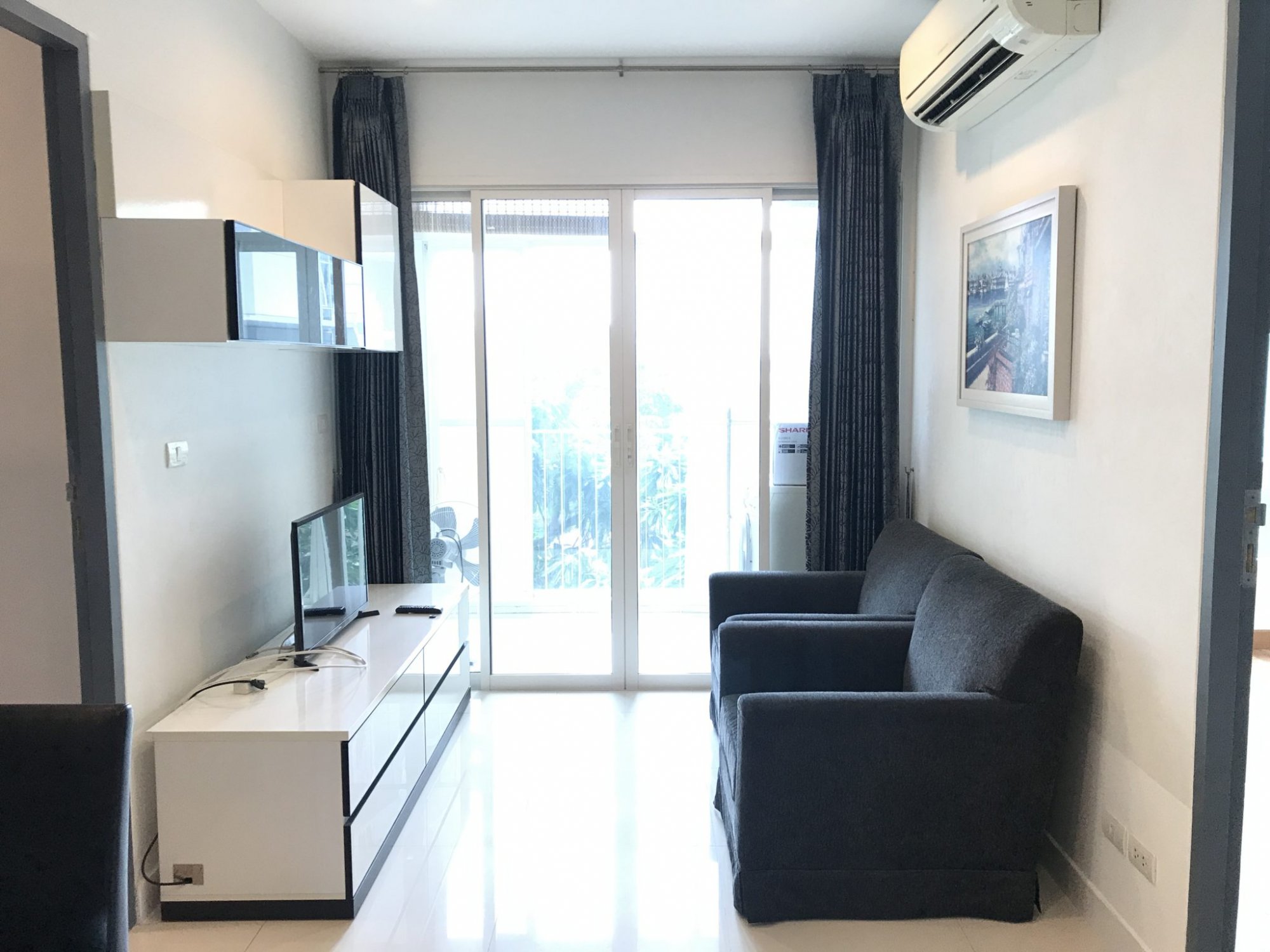 ปล่อยเช่า Ideo Verve ในราคาเพียง 25,000บาท/เดือน 2 ห้องนอน 2 ห้องน้ำ 57ตรม. ใกล้ BTS อ่อนนุช เฟอร์นิเจอร์ครบพร้อมเข้าอยู่ (ราคาต่อรองได้) PROP000678