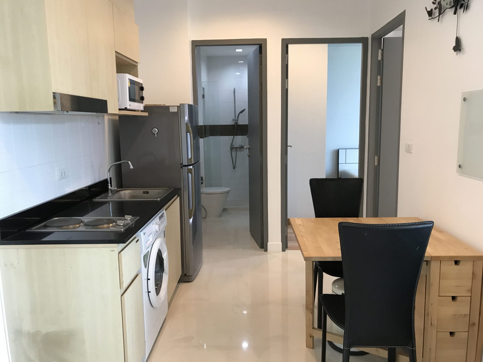 ปล่อยเช่า Ideo Verve ในราคาเพียง 20,000บาท/เดือน 2 ห้องนอน 1 ห้องน้ำ 45ตรม. ใกล้ BTS อ่อนนุช เฟอร์นิเจอร์ครบพร้อมเข้าอยู่ PROP000679