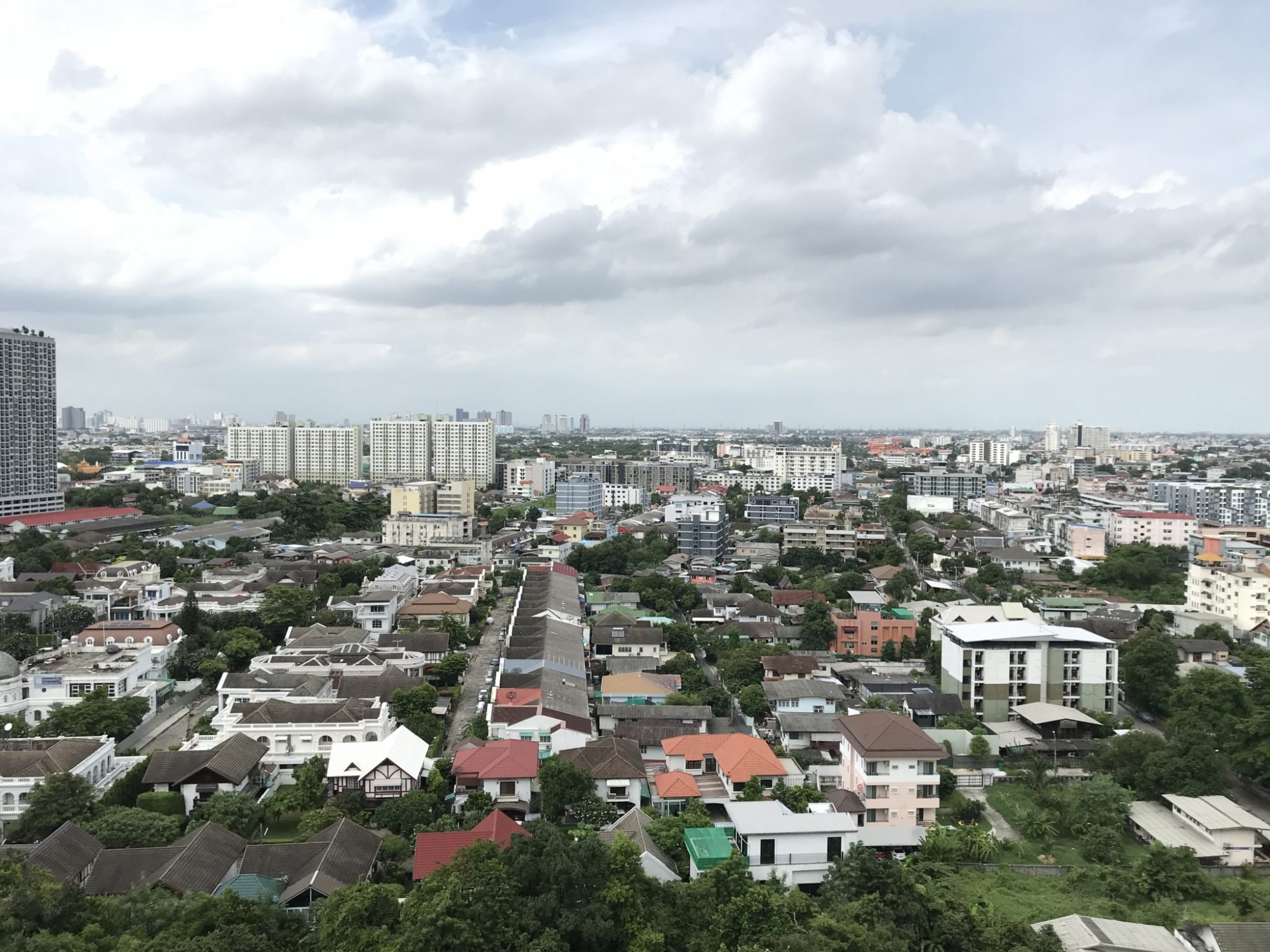 ปล่อยเช่า Ideo Verve ในราคาเพียง 20,000บาท/เดือน 2 ห้องนอน 1 ห้องน้ำ 45ตรม. ใกล้ BTS อ่อนนุช เฟอร์นิเจอร์ครบพร้อมเข้าอยู่ PROP000679