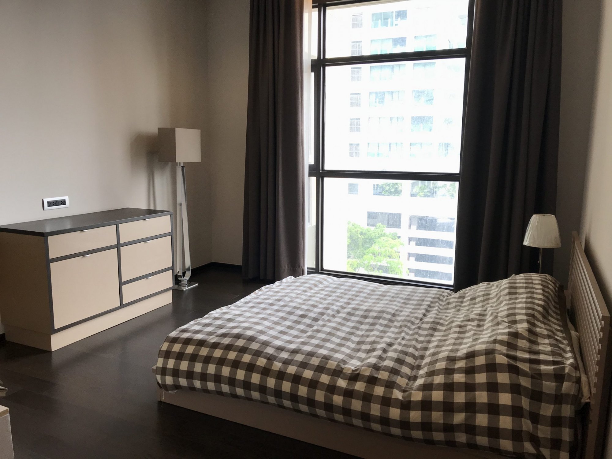ให้เช่า! The XXXIX by Sansiri ในราคาเพียง 50,000บาท/เดือน 1 ห้องนอน 1 ห้องน้ำ 58ตรม. ห้องใหญ่อยู่สบาย ใกล้ BTS พร้อมพงษ์ เฟอร์นิเจอร์ครบพร้อมเข้าอยู่ (P-00732)
