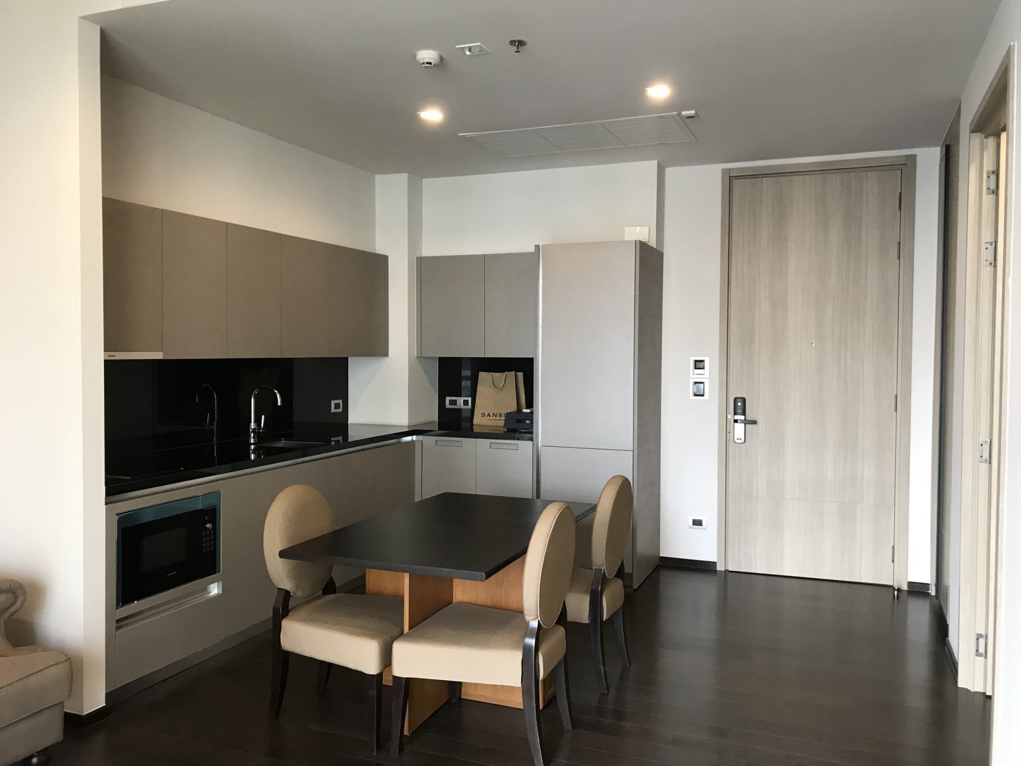 For rent at The XXXIX by Sansiri 1 Bedroom 1 Bathroom 50,000THB/month Fully furnished (P-00732)