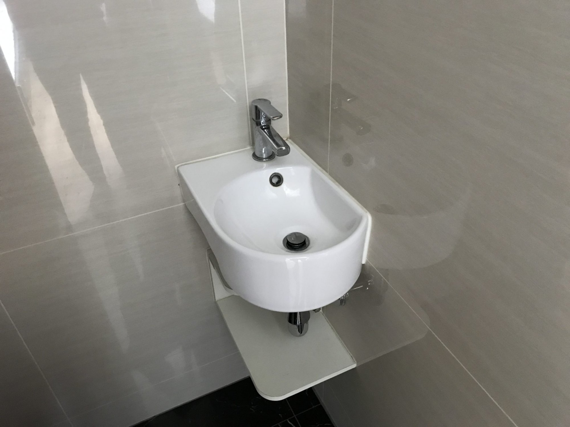 1 nice extra  bed room for rent at park 24