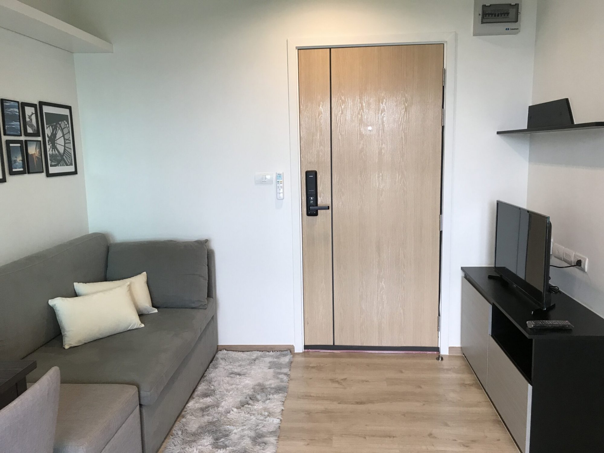 ให้เช่าคอนโด Rise Rama9 เฟอร์ครบพร้อมอยู่