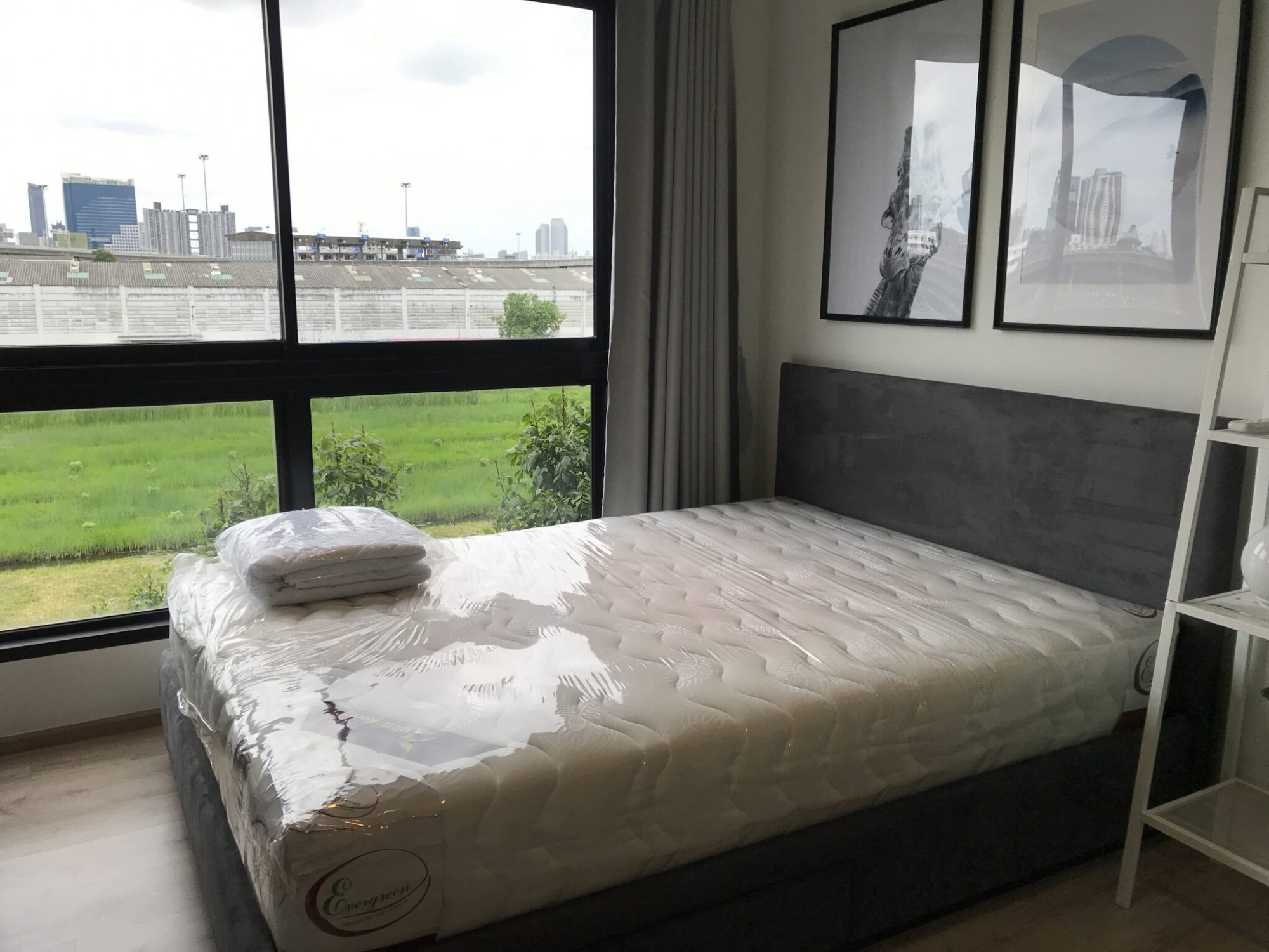 ให้เช่าคอนโด Rise Rama9 เฟอร์ครบพร้อมอยู่