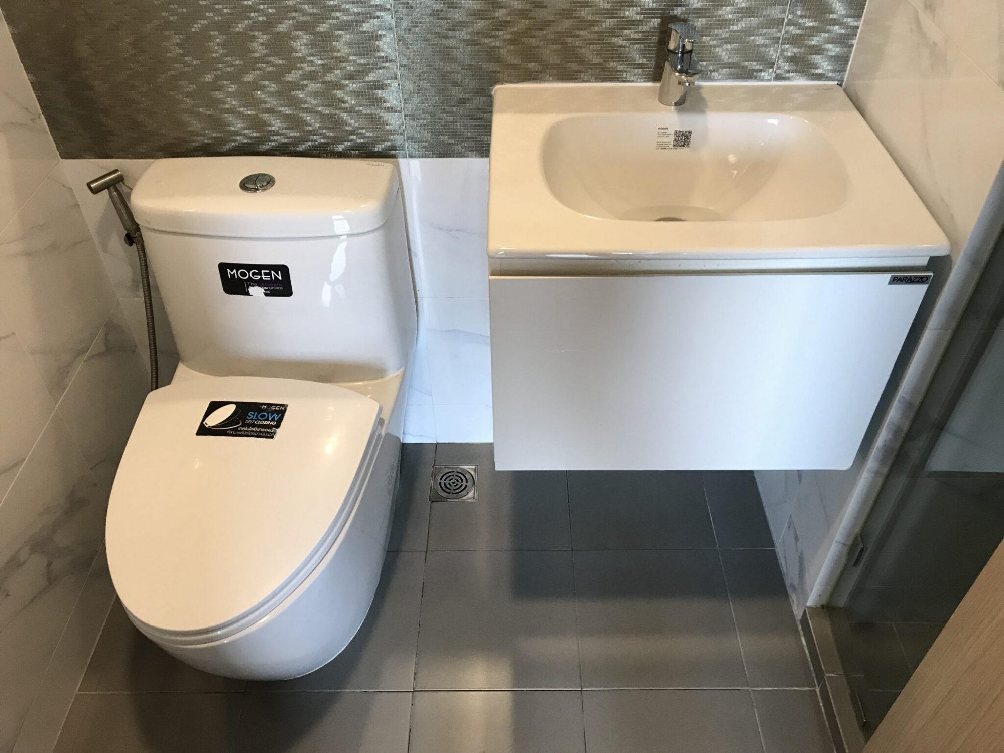 ให้เช่าคอนโด Rise Rama9 เฟอร์ครบพร้อมอยู่