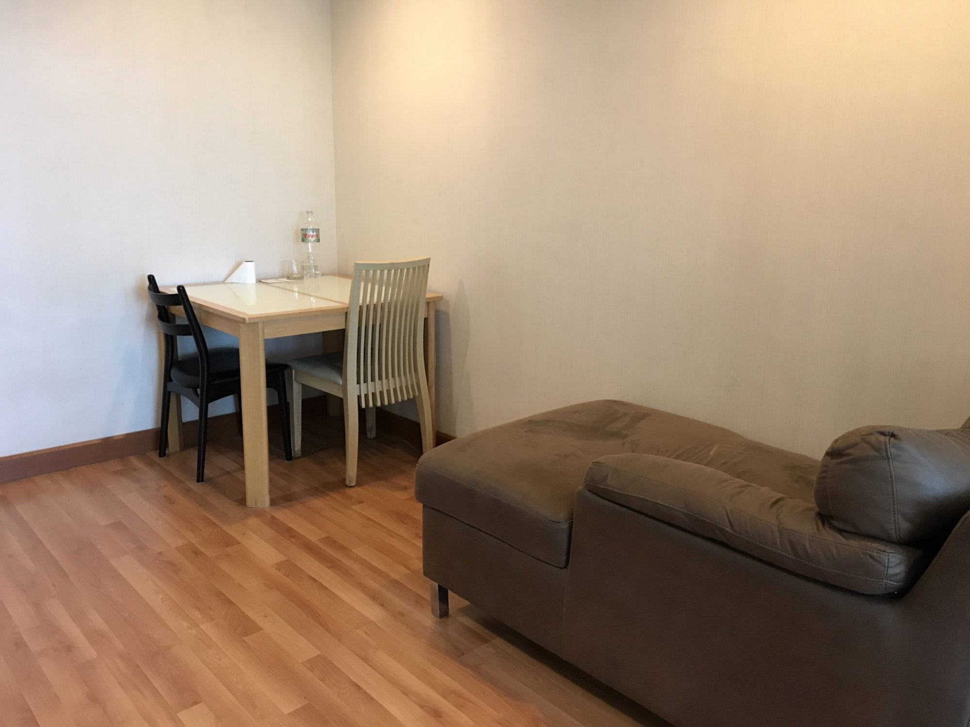 Hot sale!!️ Condo in Sukhumvit area Easy to travel, not far from BTS. PROP000701